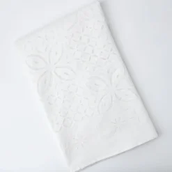 Applique White Tablecloth