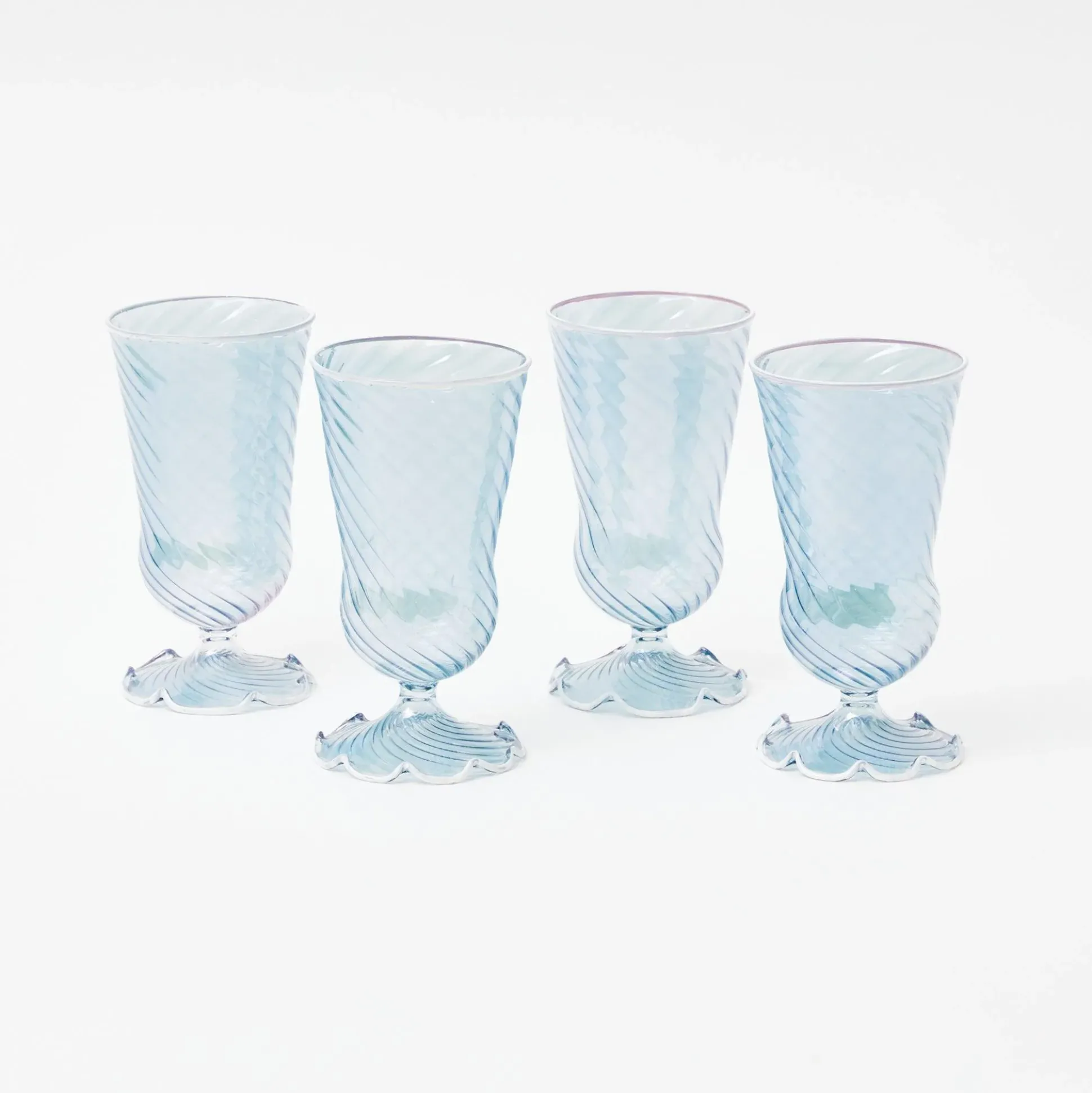 Blue And White Rim Frilled Glasses (Set Of 4)