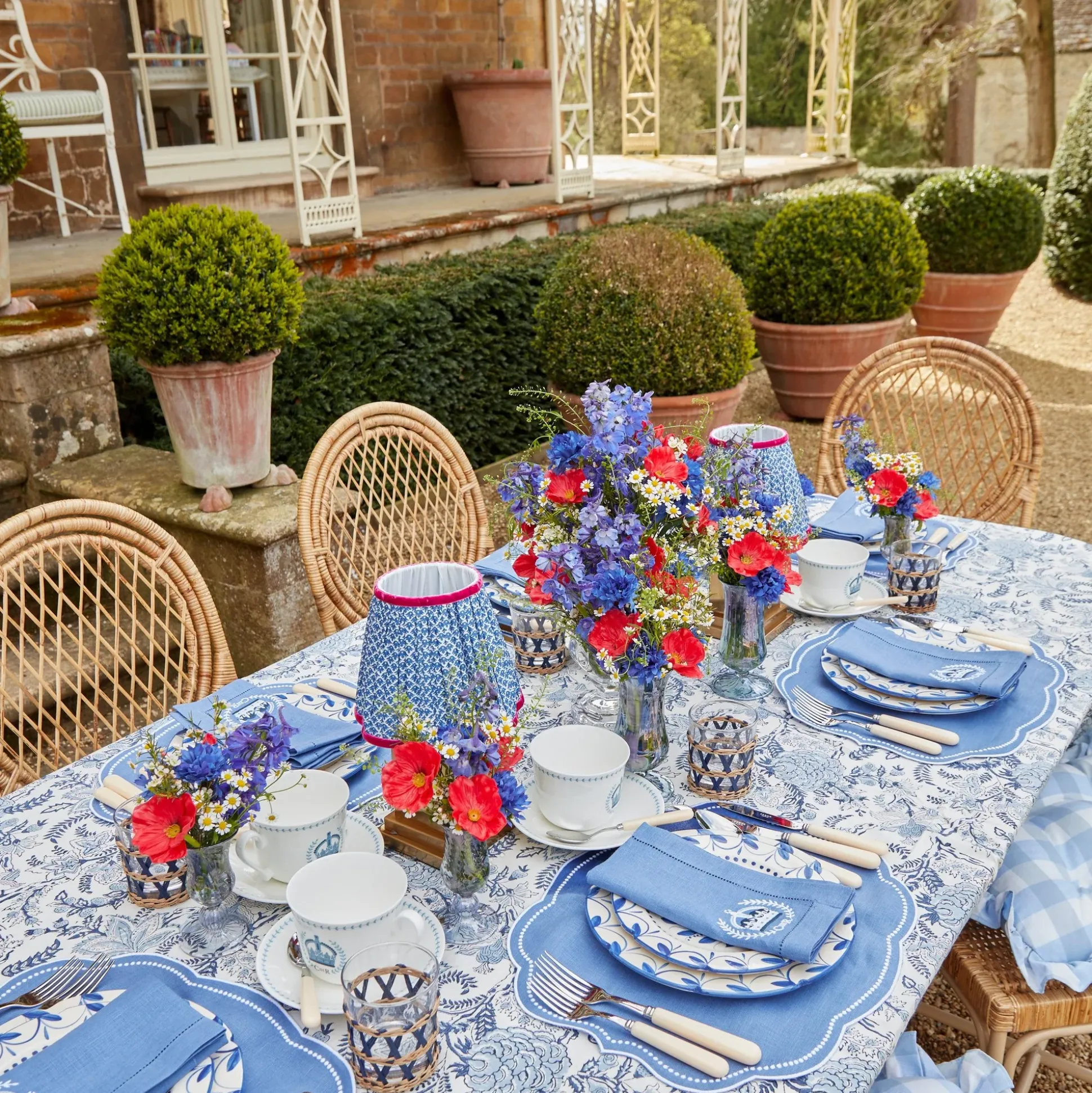 Blue Fluted Vase Set