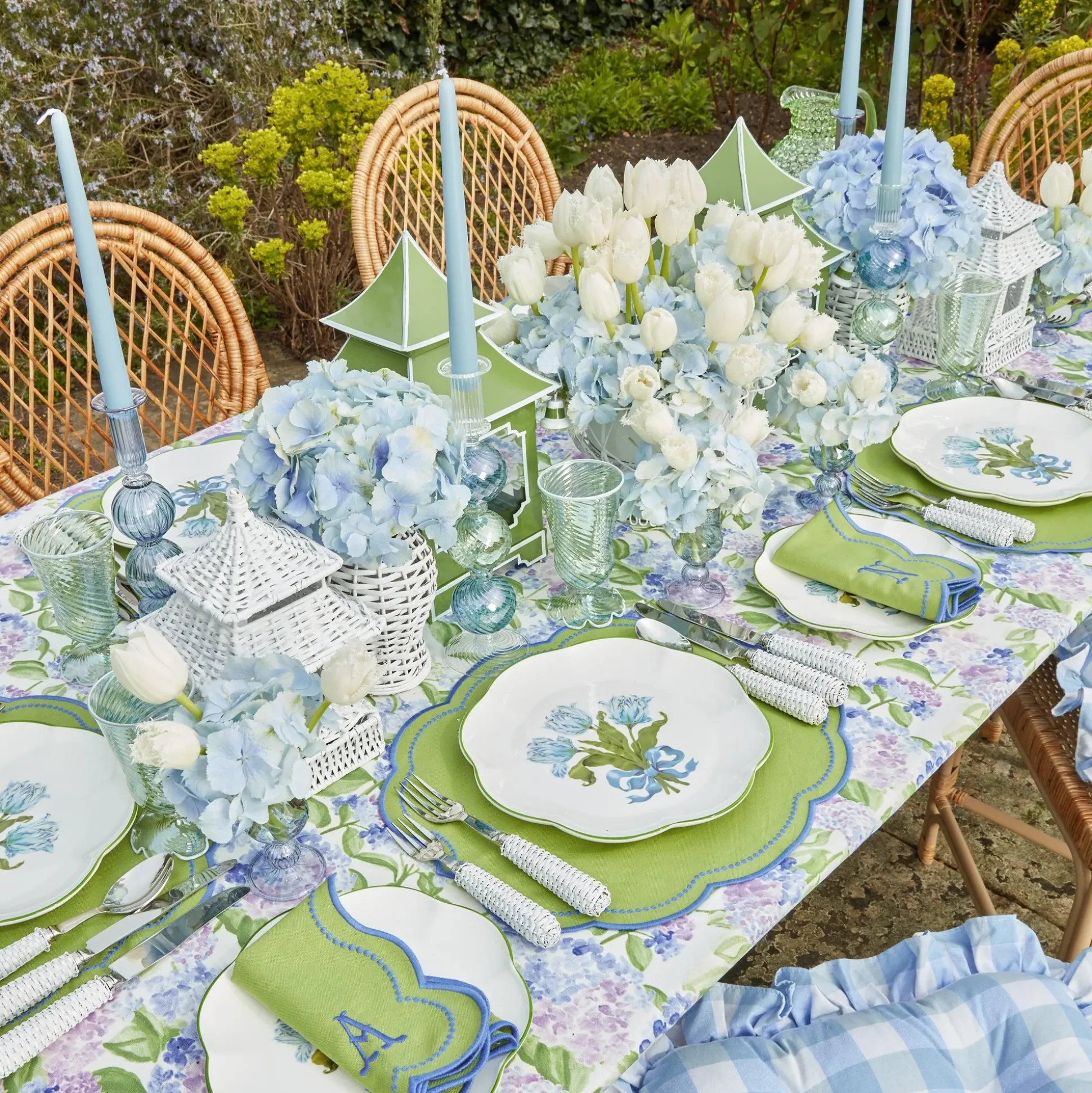 Blue Tulip Dinner Plates (Set Of 4)