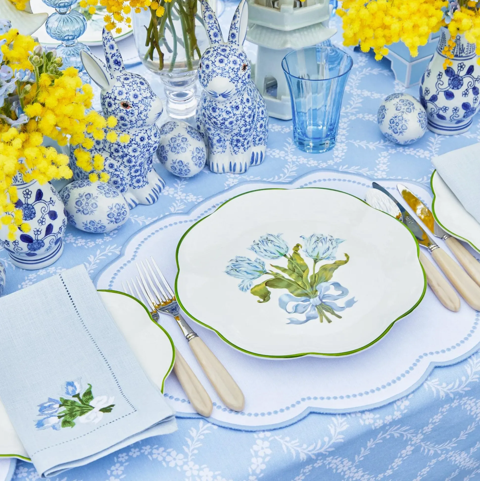 Blue Tulip Dinner Plates (Set Of 4)