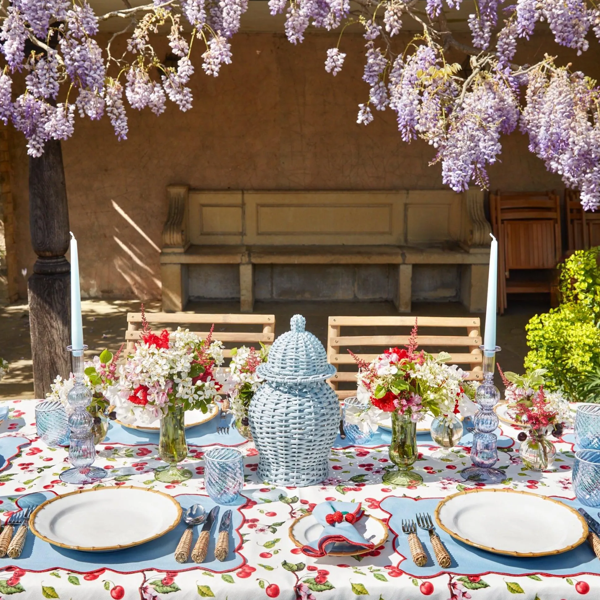 Blue With Red Scallop Placemats & Napkins (Set Of 4)