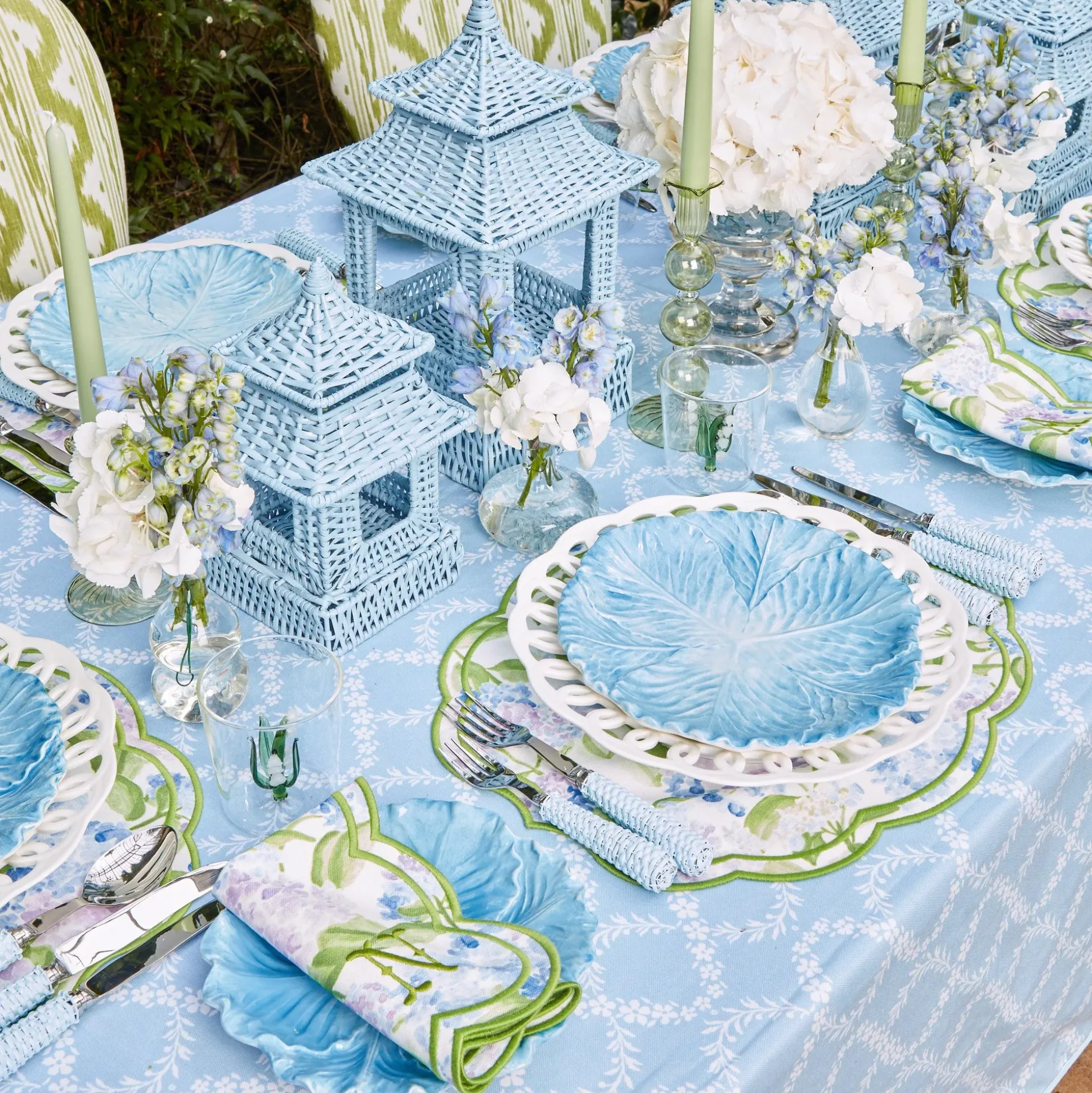 Camilla Hydrangea Placemats & Napkins (Set Of 4)