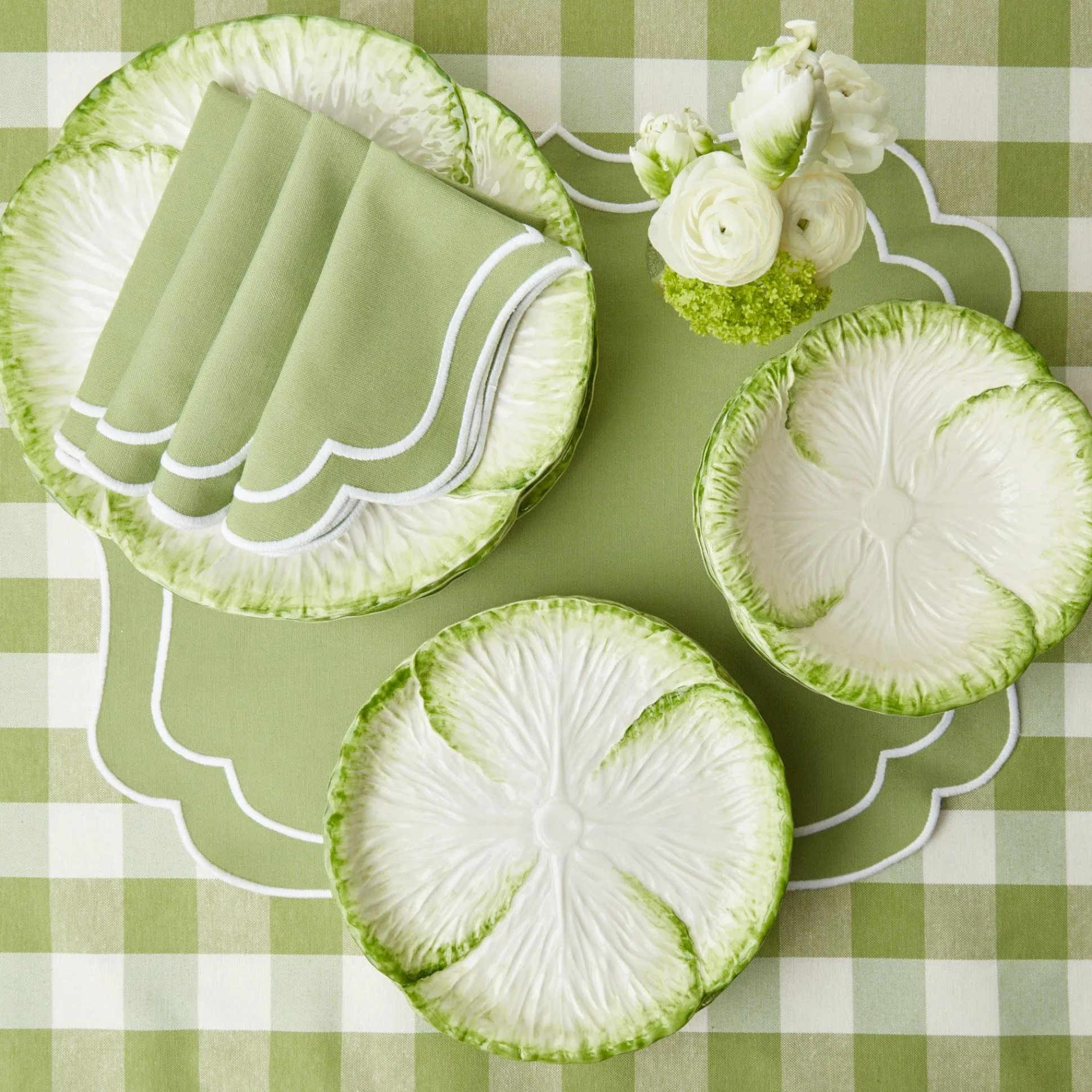 Capri Lettuce Dinner Plate