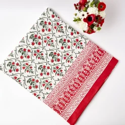 Christmas Garland Tablecloth