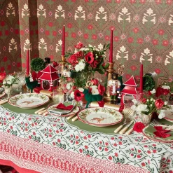 Christmas Garland Tablecloth