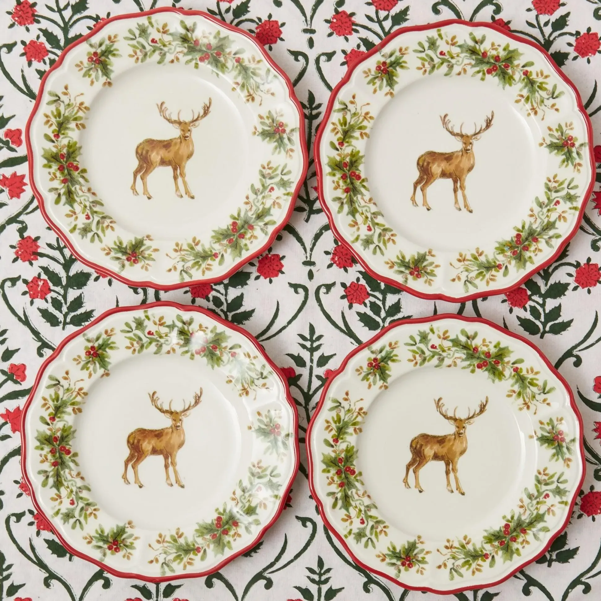 Christmas Garland Tablecloth