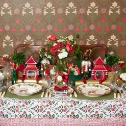 Christmas Garland Tablecloth