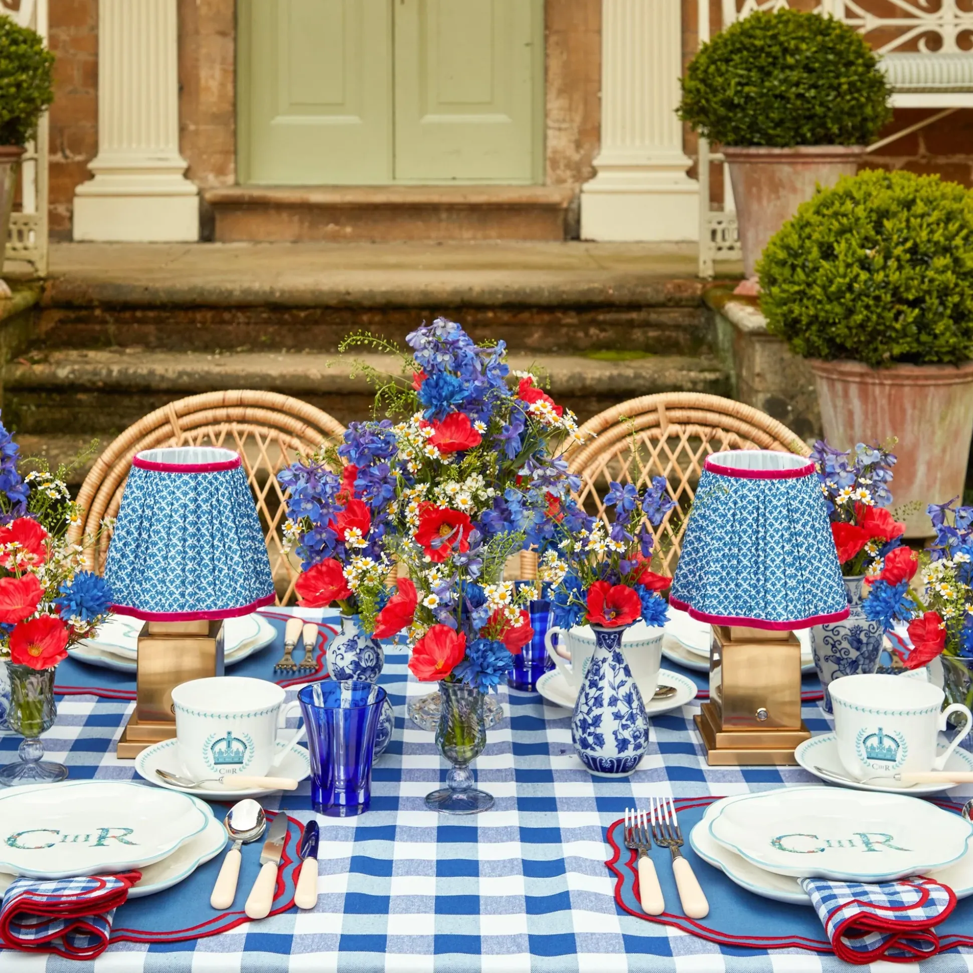 Coronation Breakfast Cup & Saucer (Set Of 4)