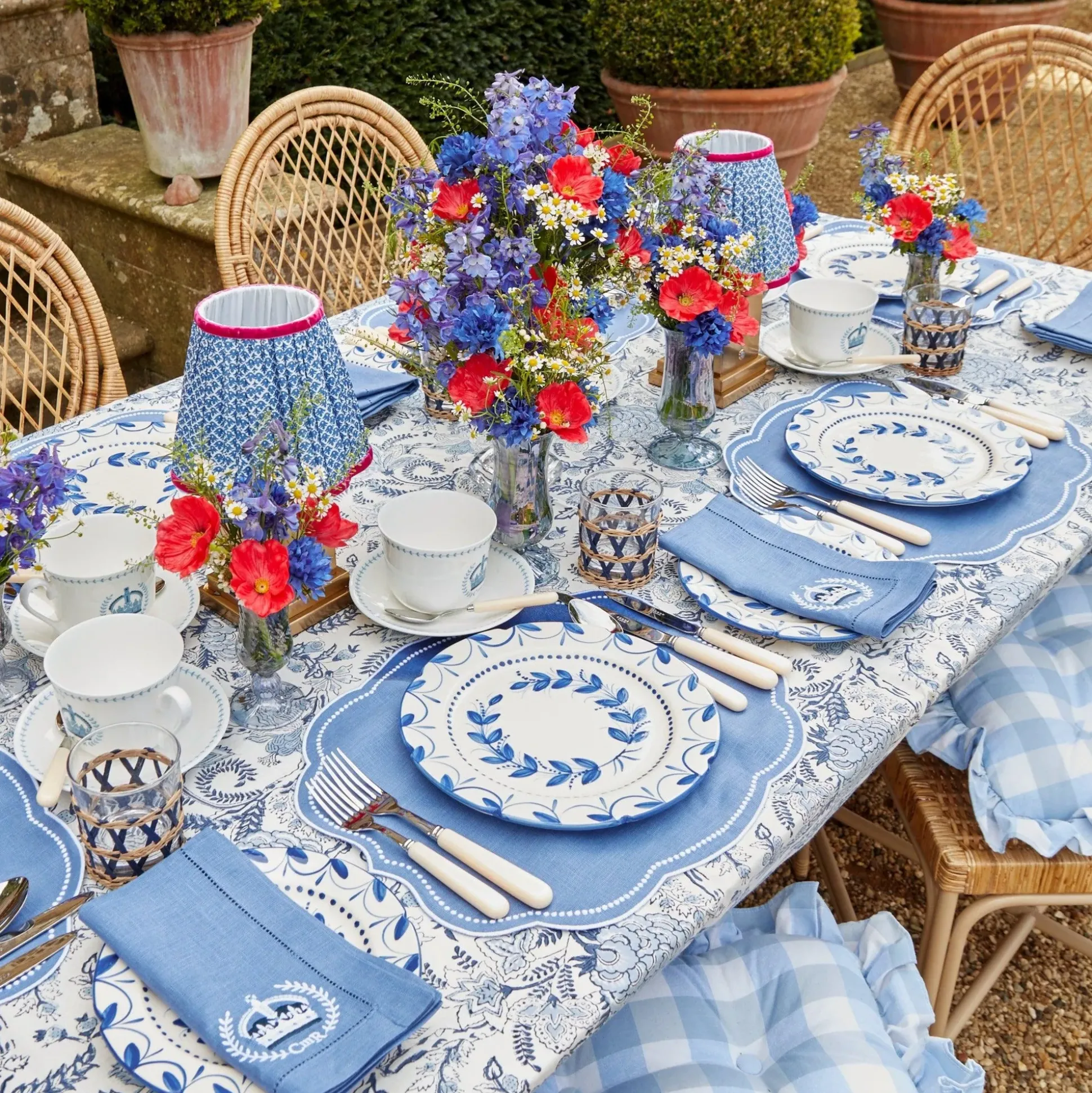 Elizabeth Garland Dinner & Starter Plates (Set Of 8)