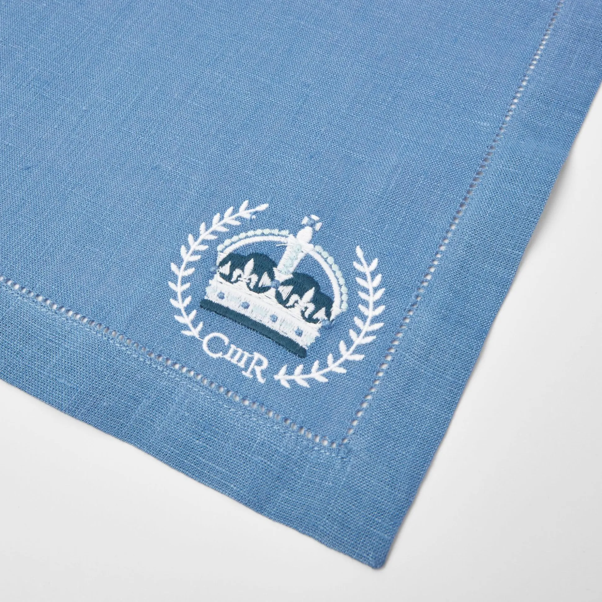 Eloise Blue Placemats & Coronation Napkins (Set Of 4)