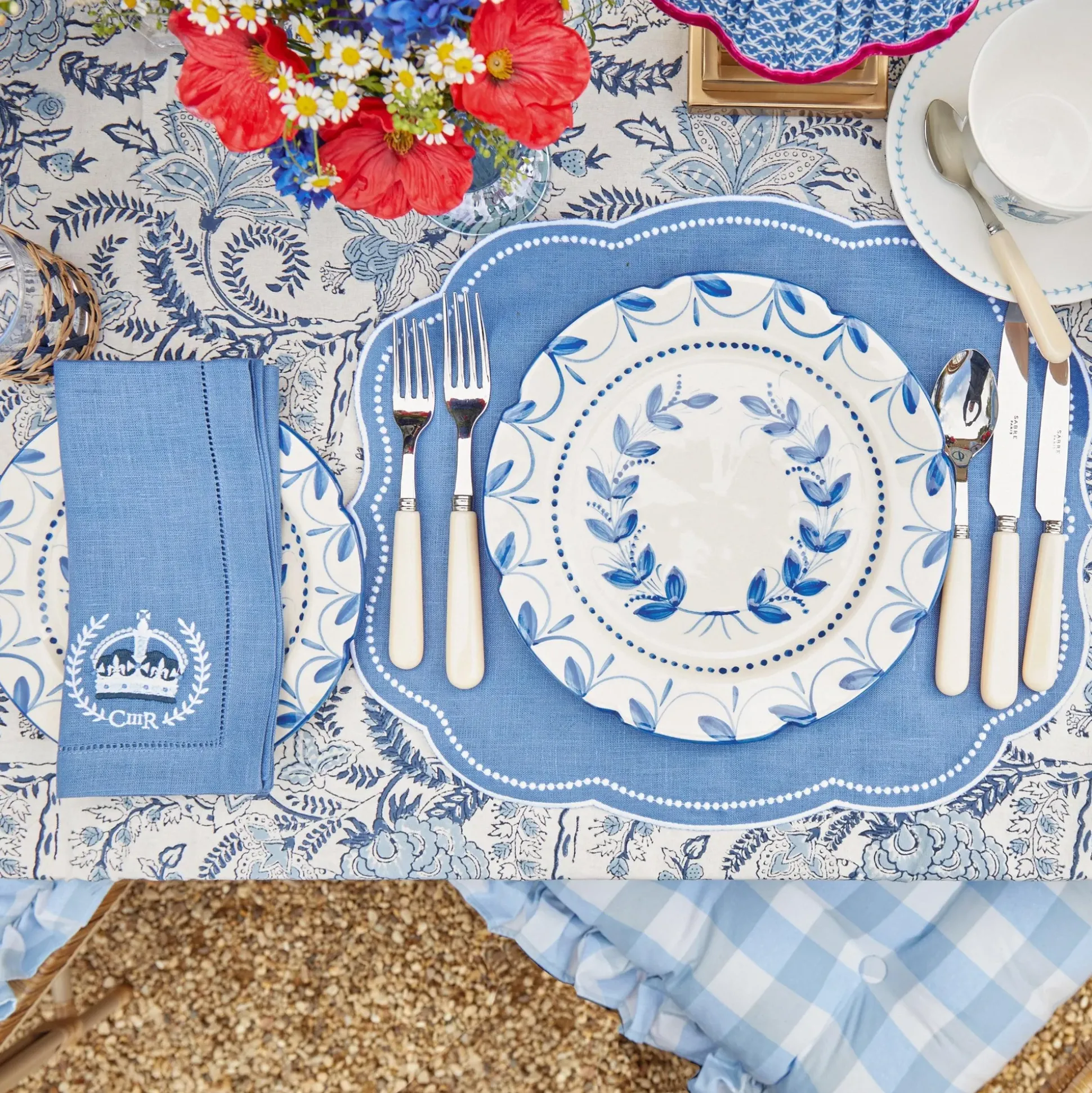 Eloise Blue Placemats & Coronation Napkins (Set Of 4)