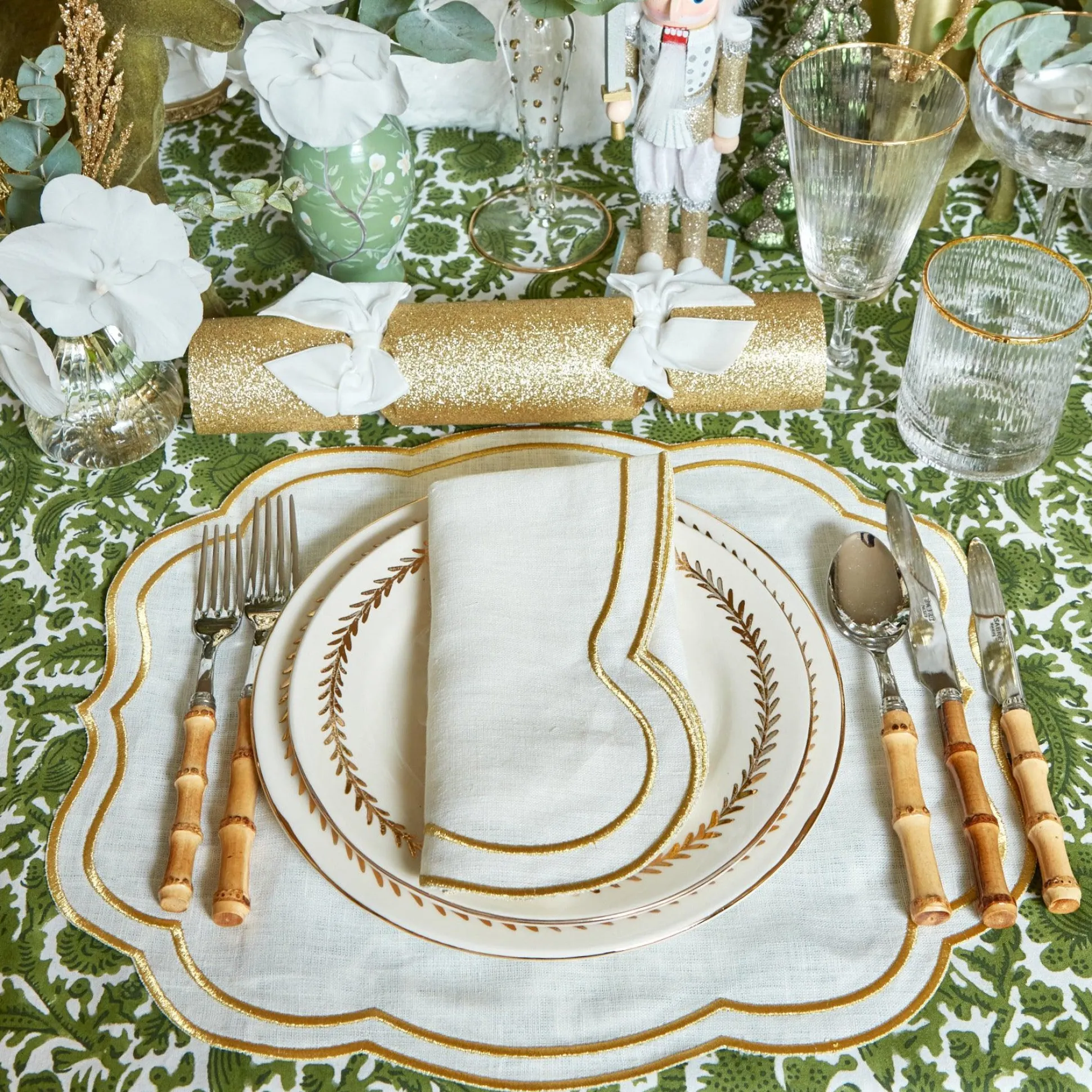 Eloise Gold Napkins (Set Of 4)