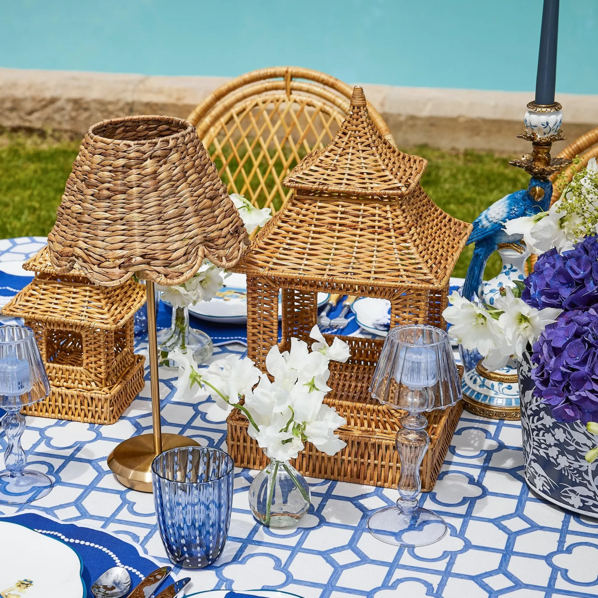 Extra Large Natural Rattan Pagoda Lantern