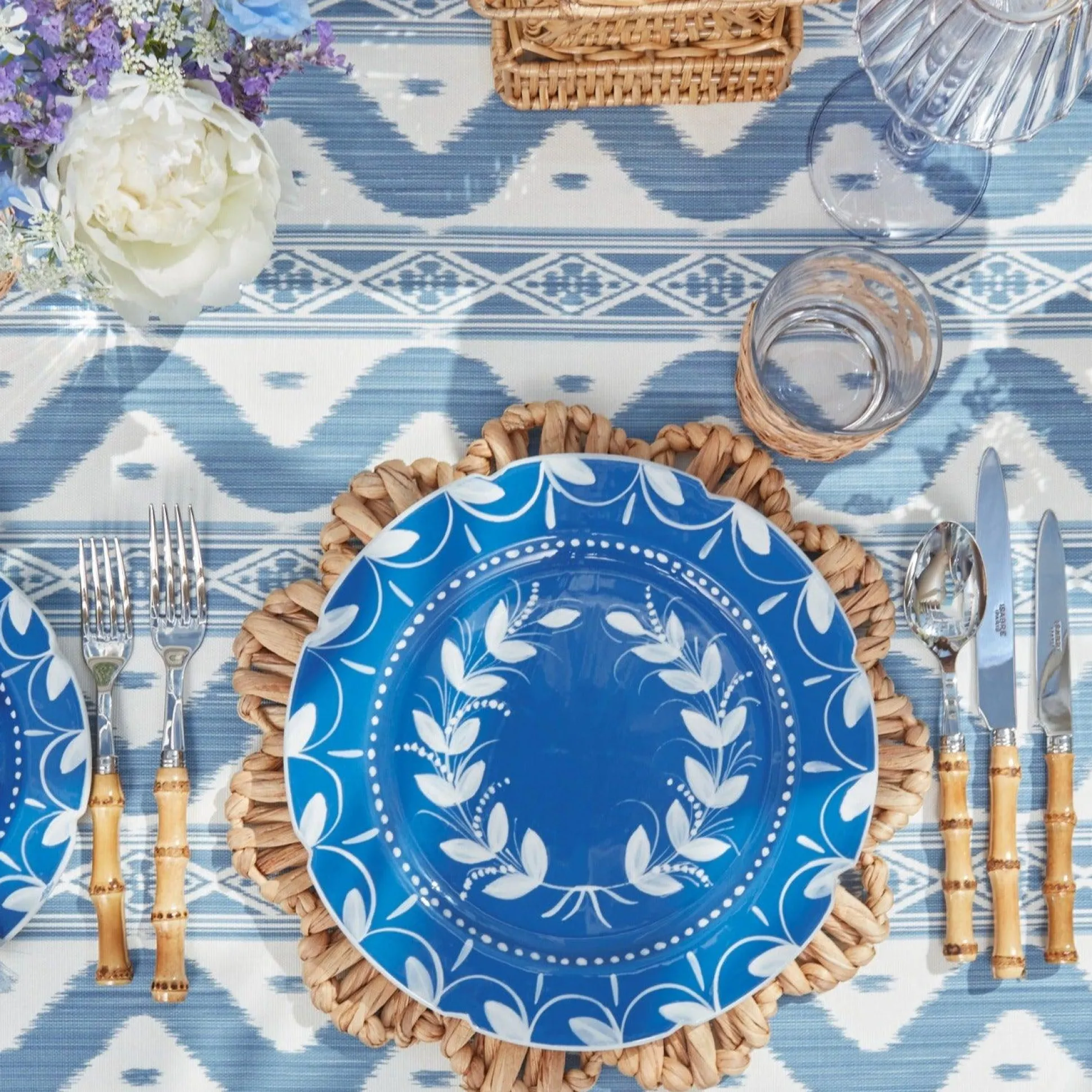 French Blue Garland Dinner Plate