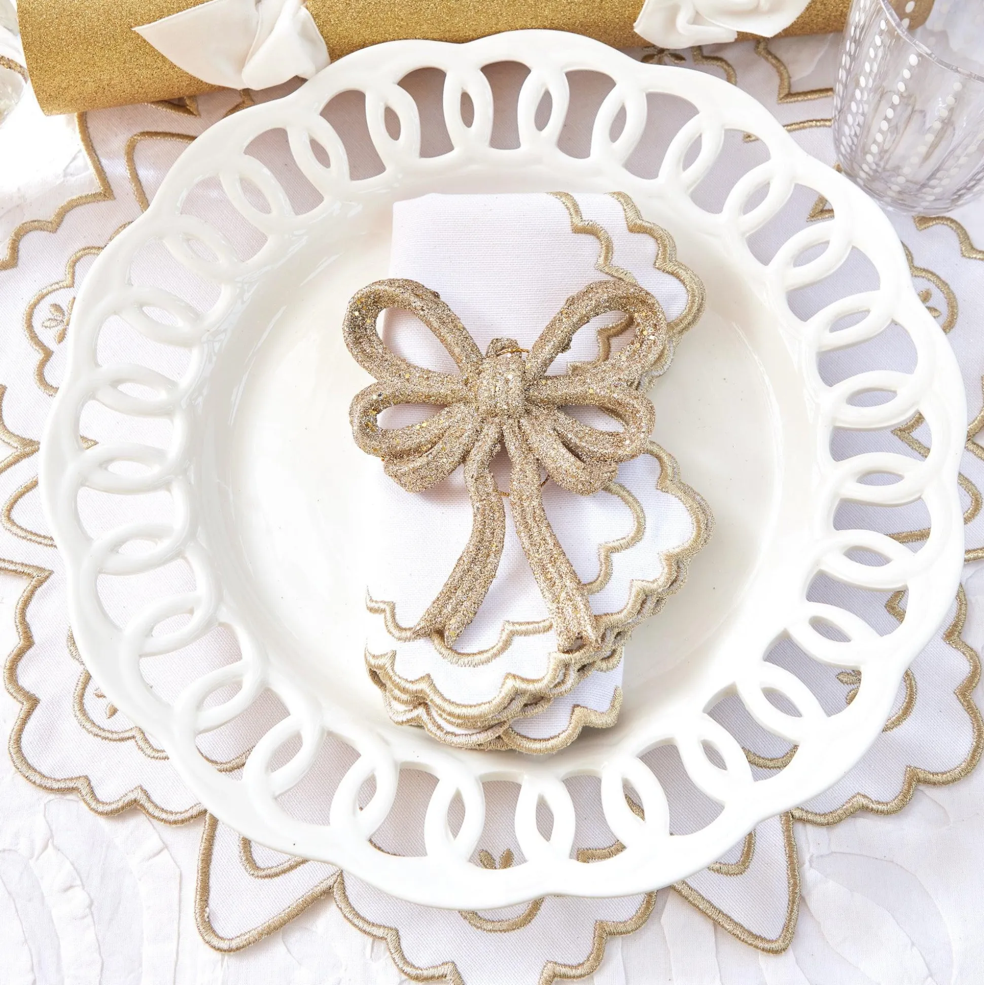 Gold Snowflake Napkins (Set Of 4)