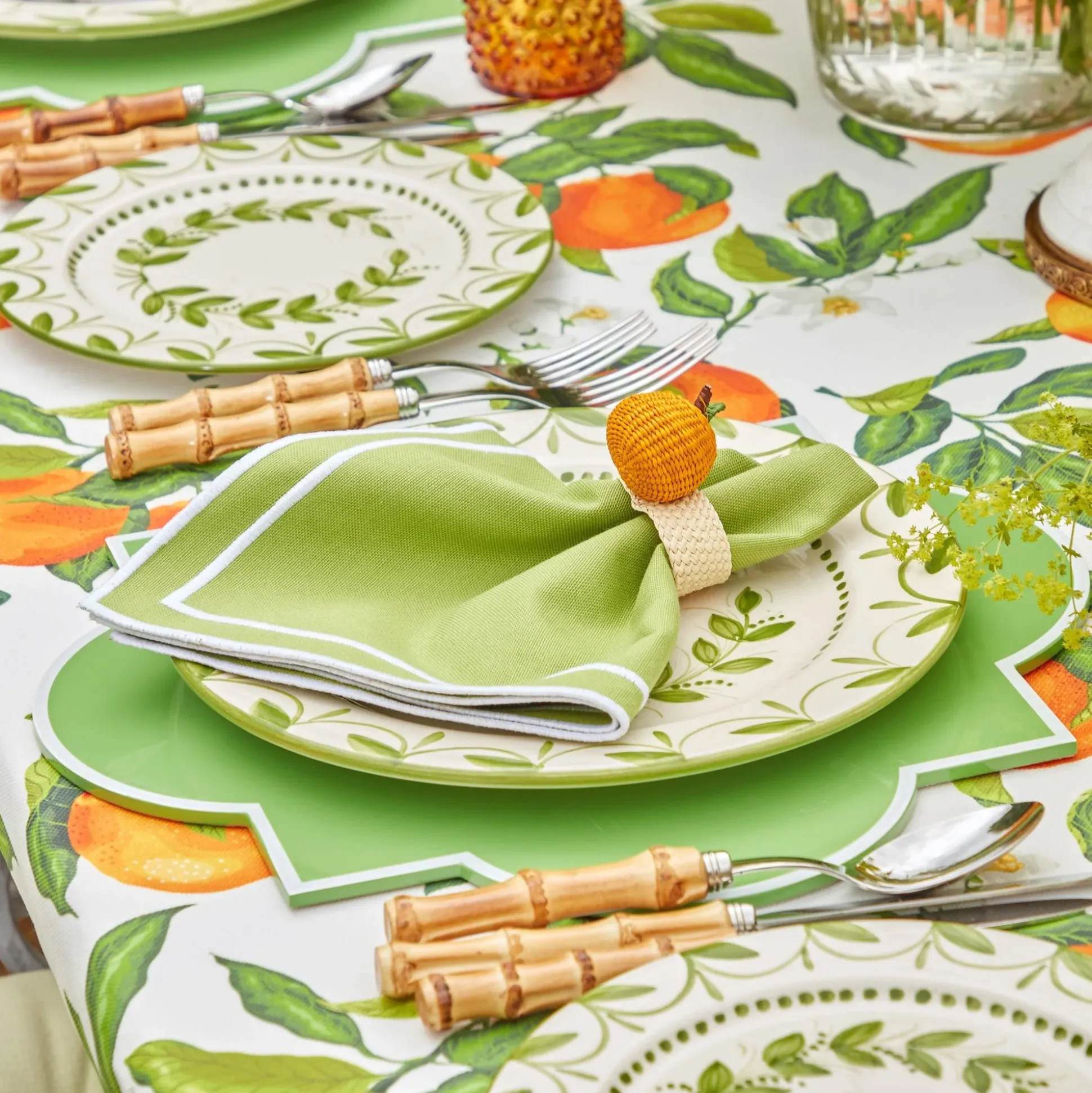Green Garland Dinner Plates (Set Of 4)