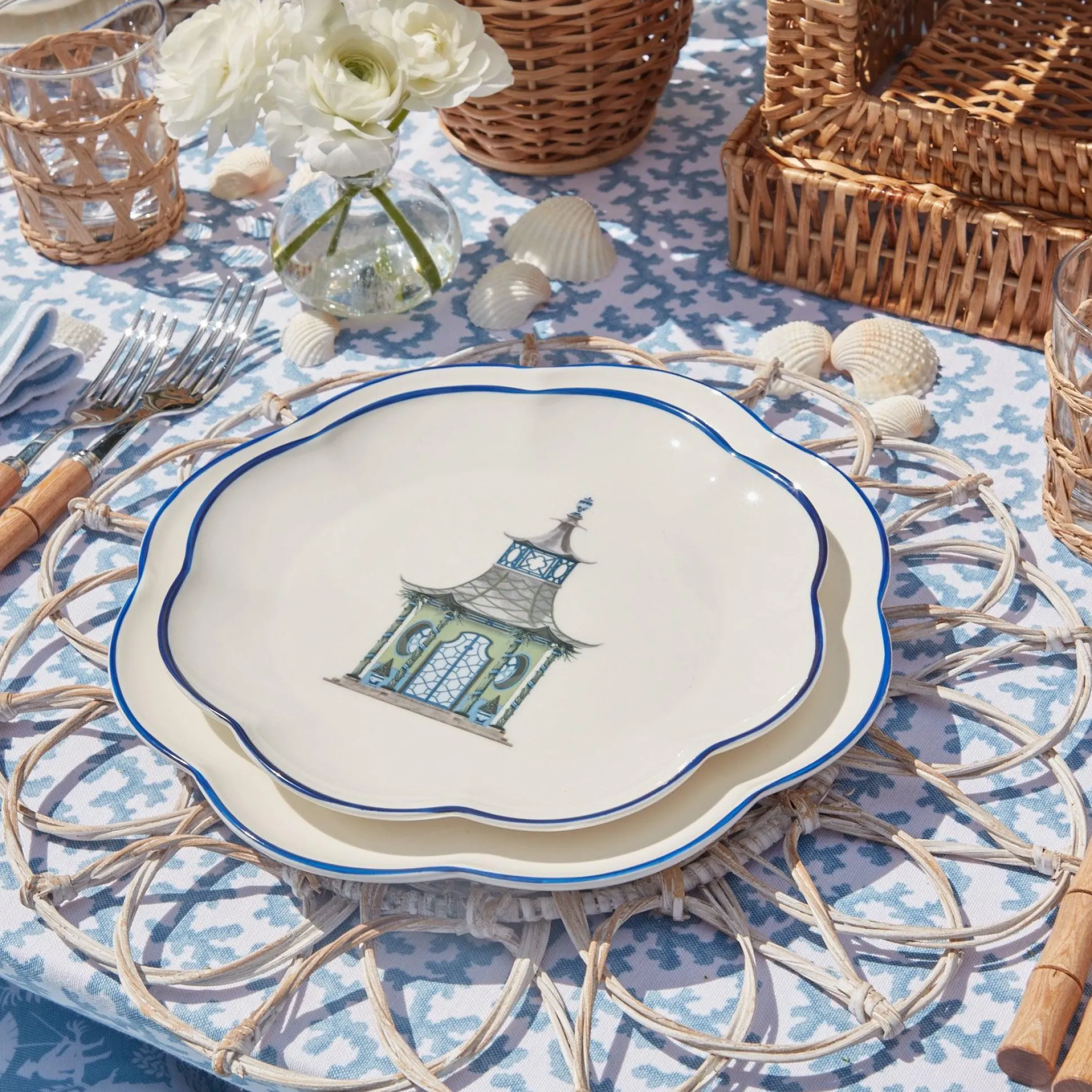 Green Scalloped Pagoda Starter Plate