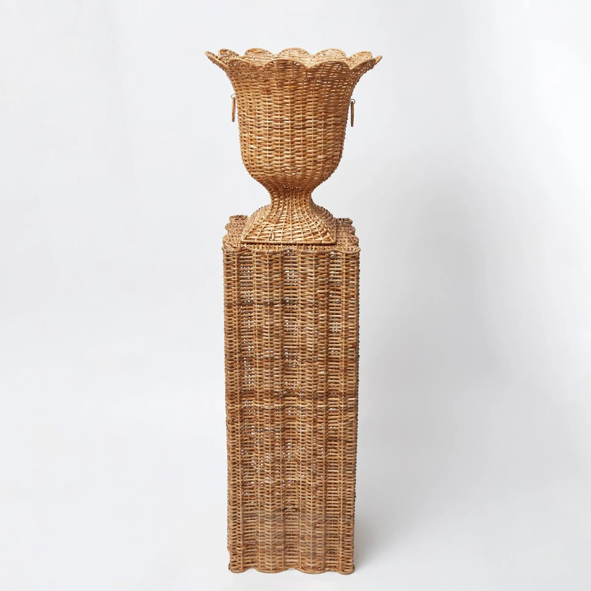 Liliana Scalloped Rattan Pedestal And Urn