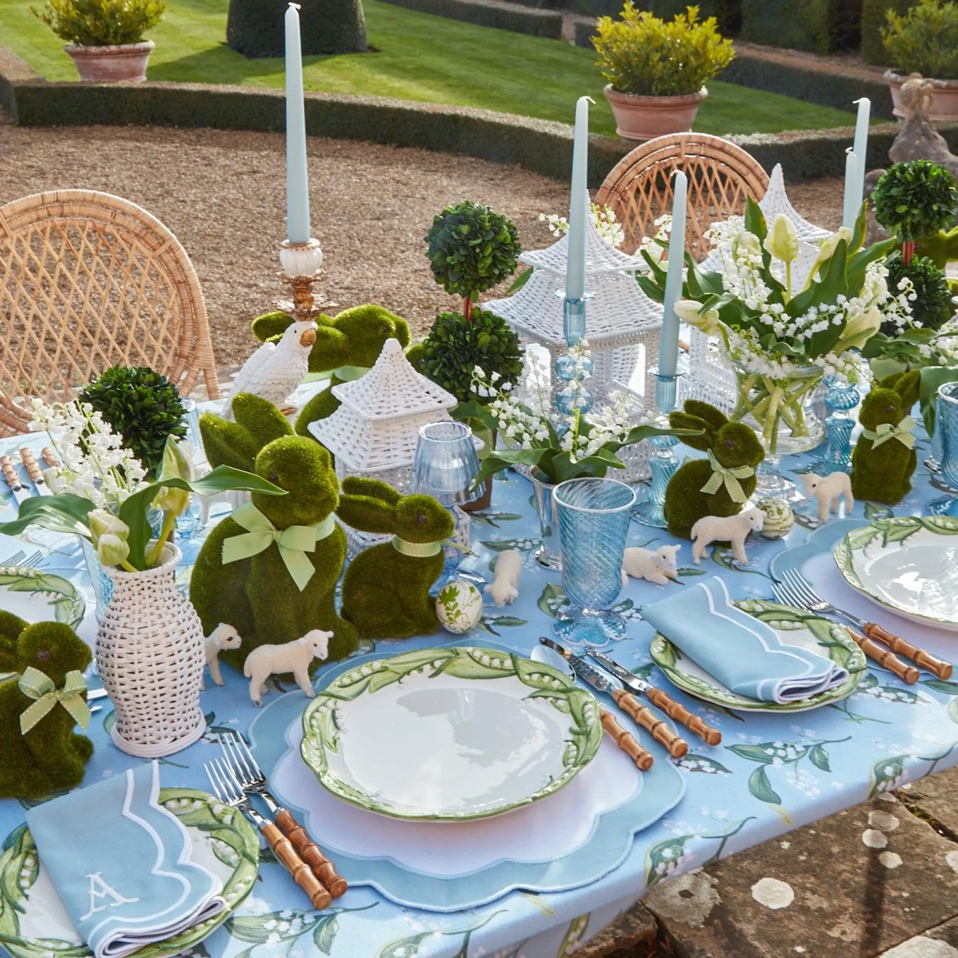 Lily Of The Valley Linen Set