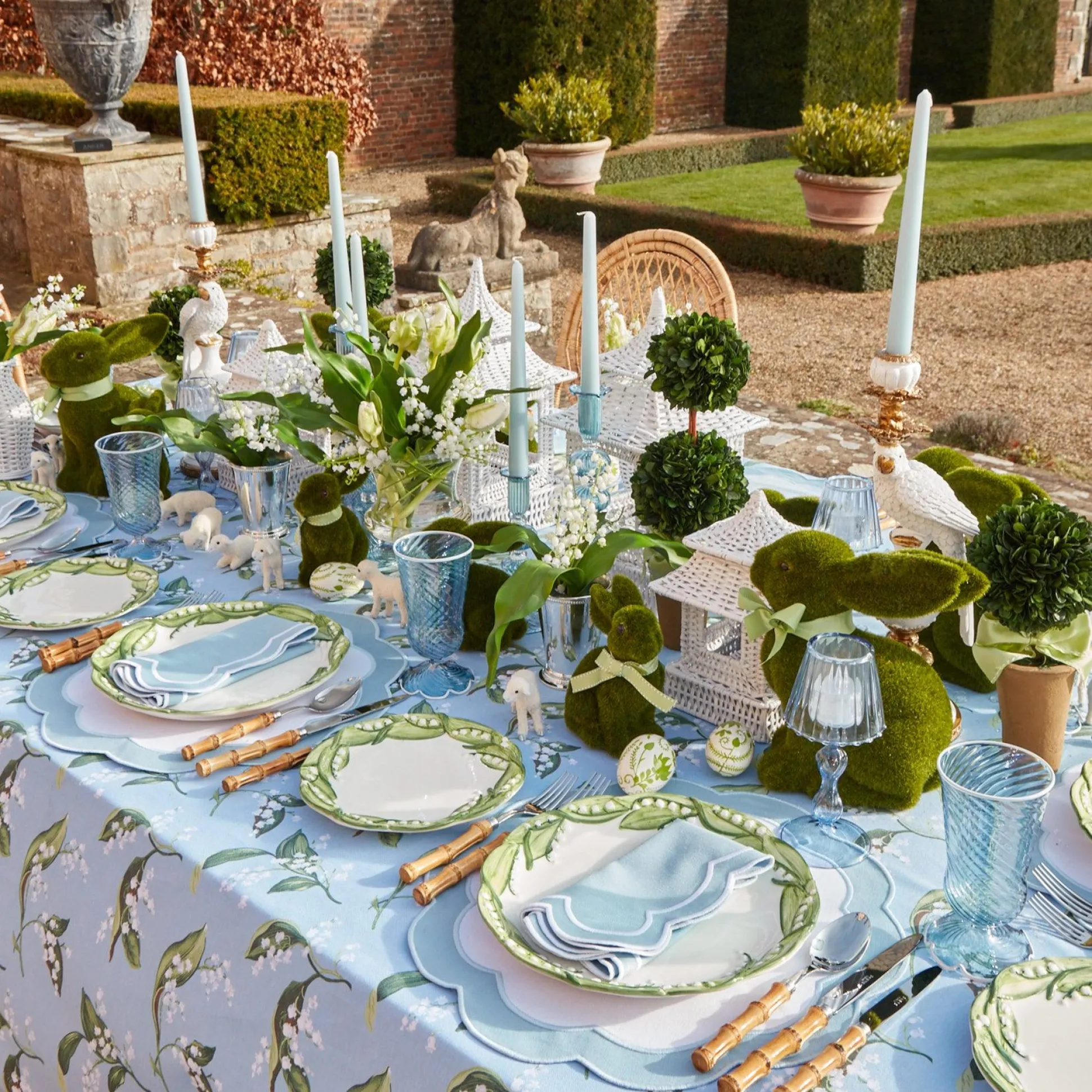 Lily Of The Valley Linen Set