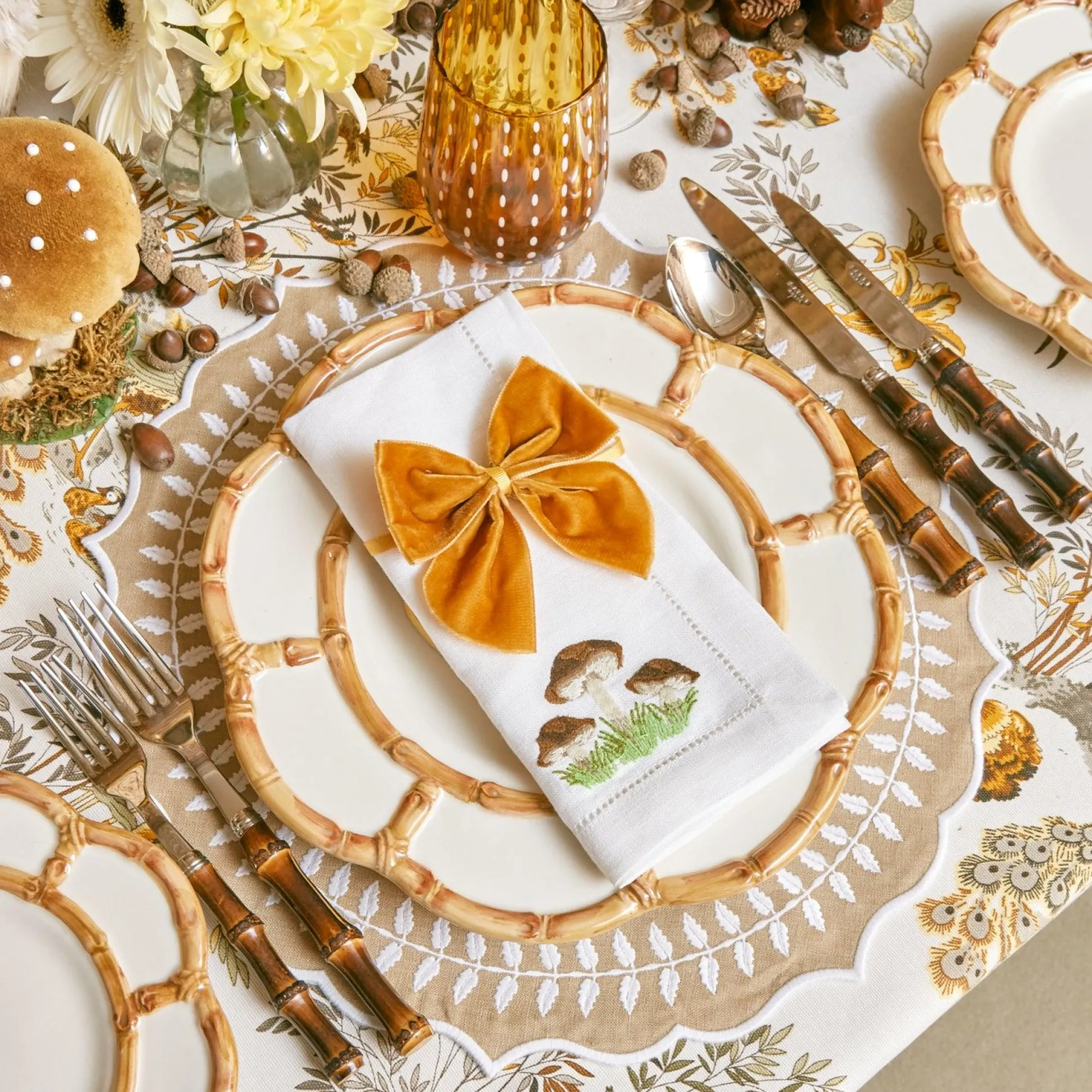 Mushroom White Linen Napkins (Set Of 4)