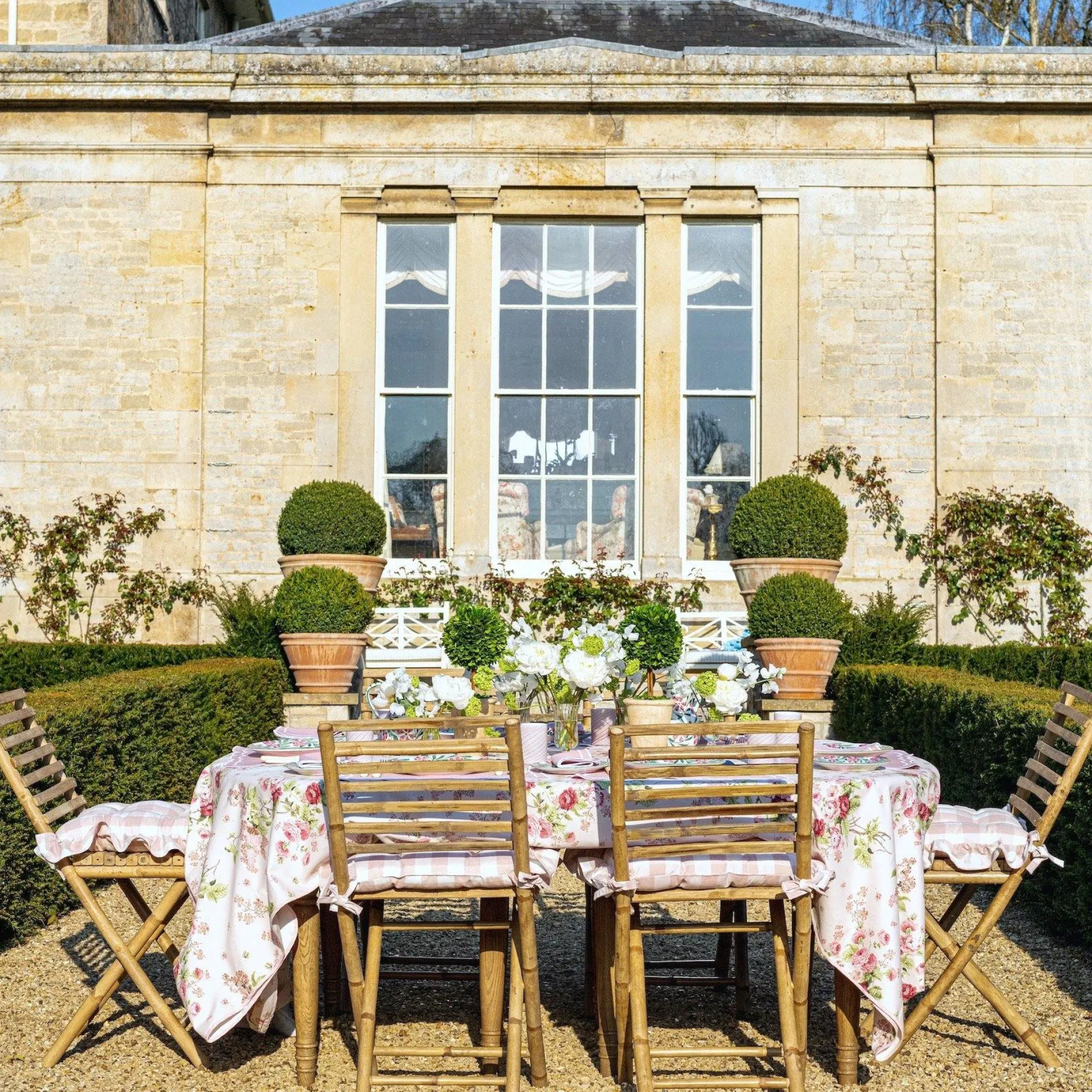 Nancy Rose Tablecloth