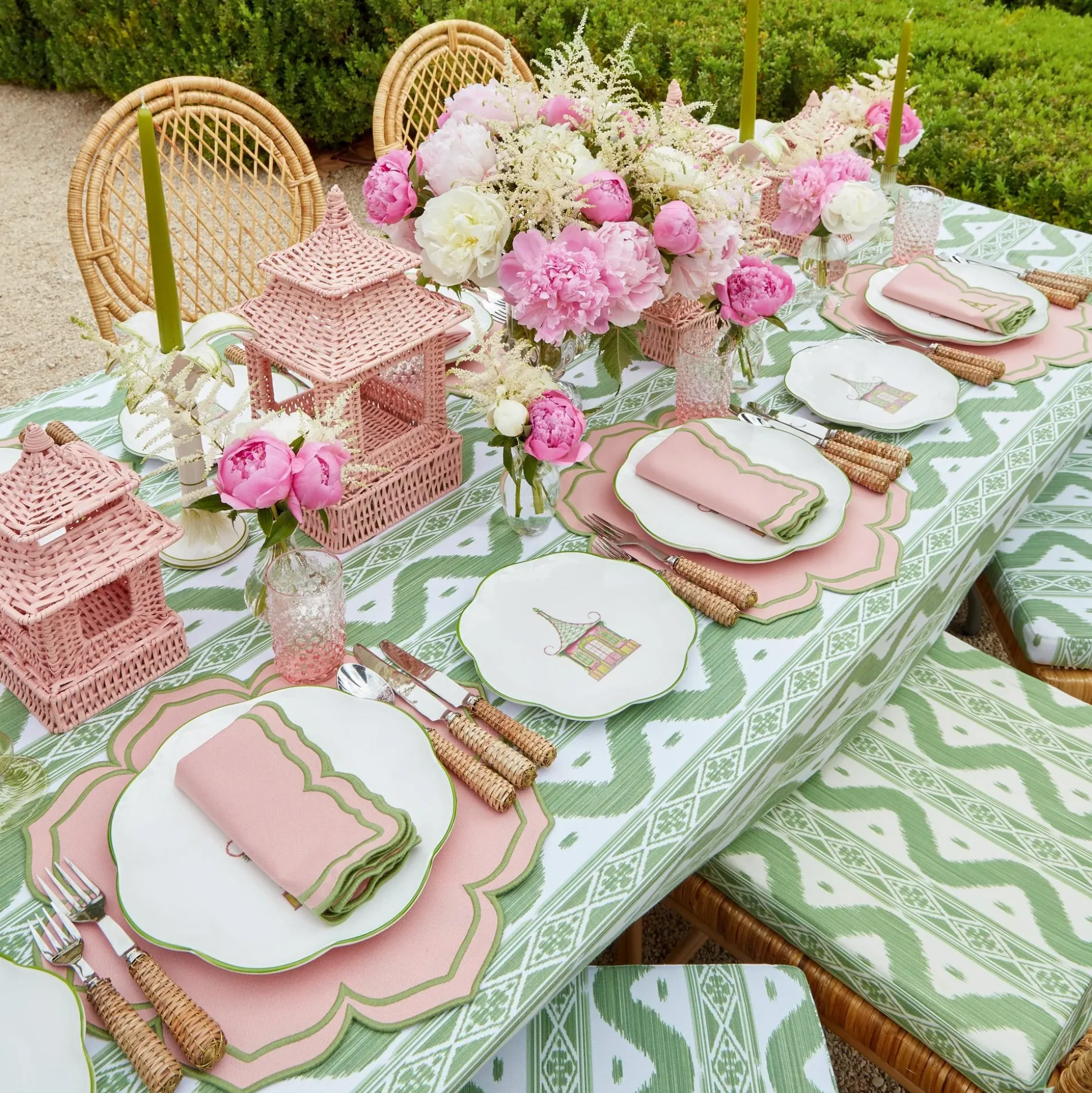 Pink & Green Pagoda Dinner & Starter Plates (Set Of 8)