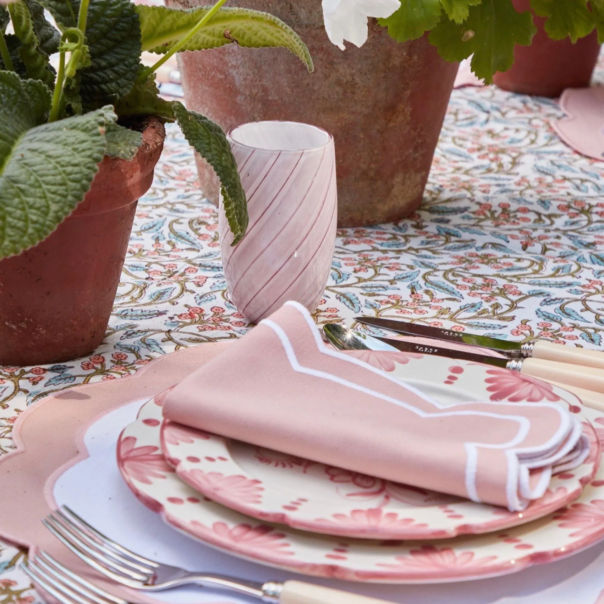 Pink Applique Napkins (Set Of 4)