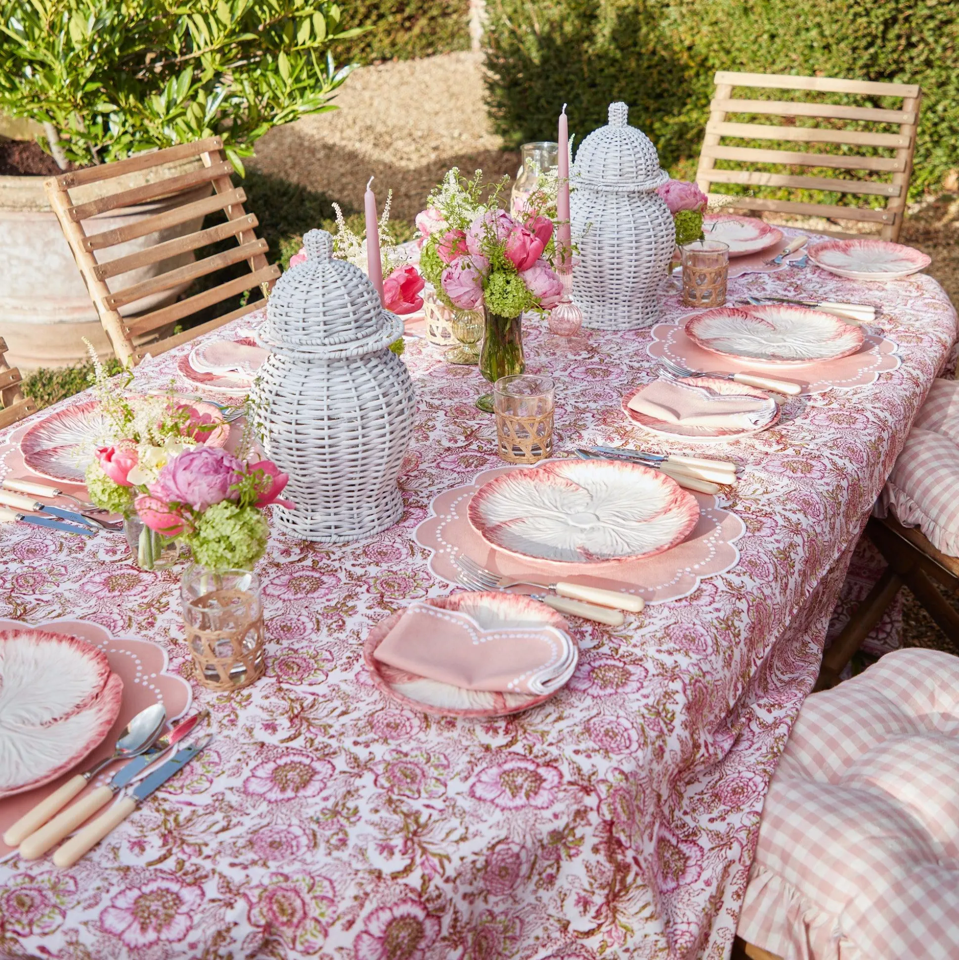 Pink Capri Lettuce Dinner Plate (Set Of 4)