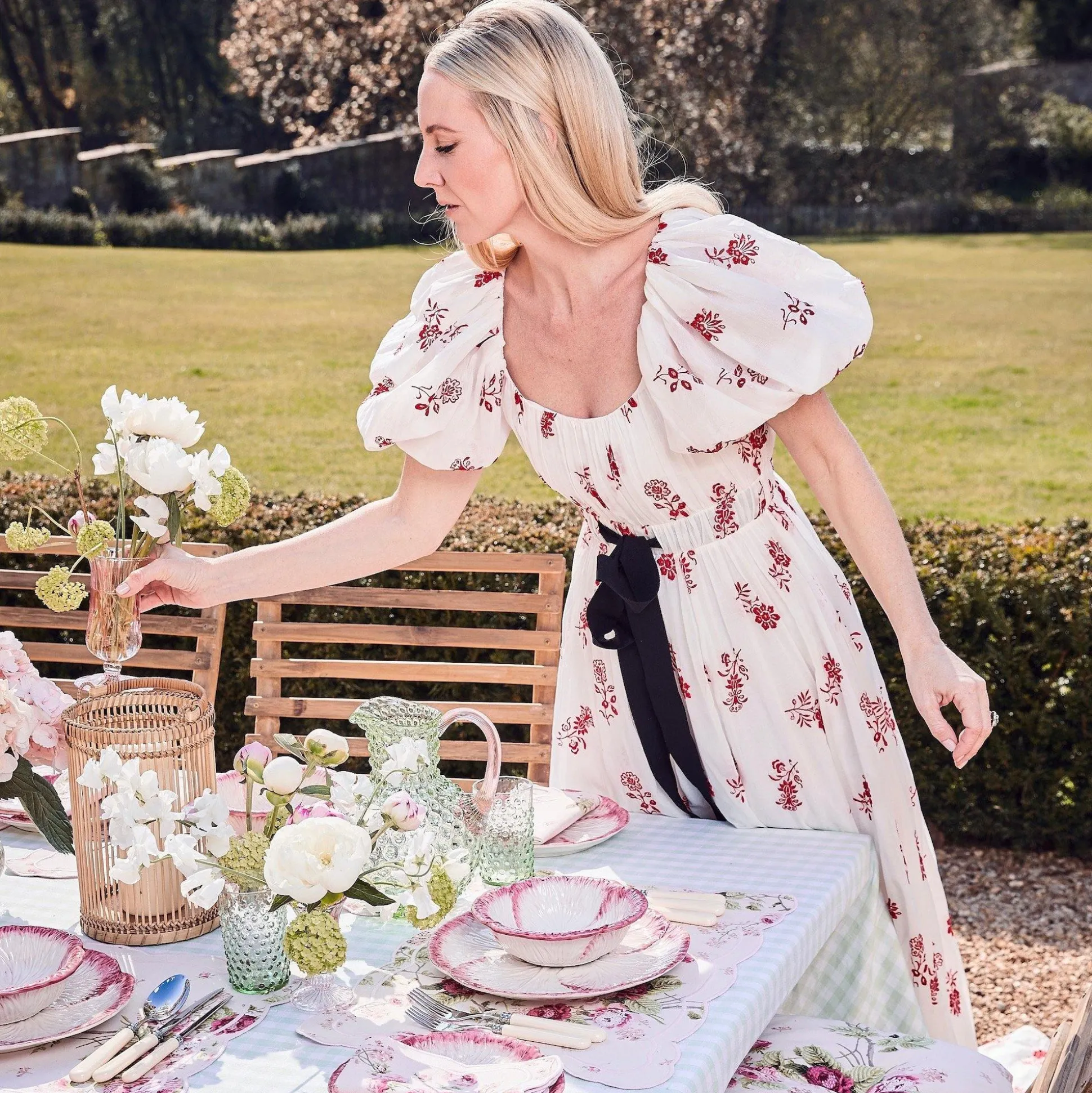 Pink Capri Lettuce Dinner Plate (Set Of 4)