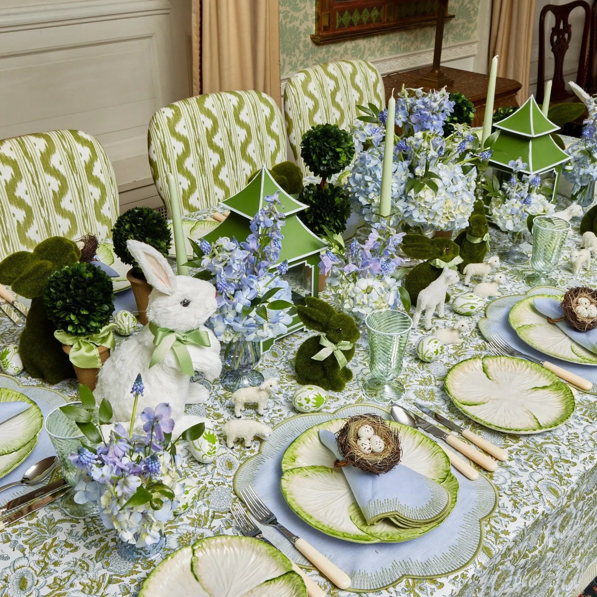 Potted Boxwood With Green Bow Decoration Set