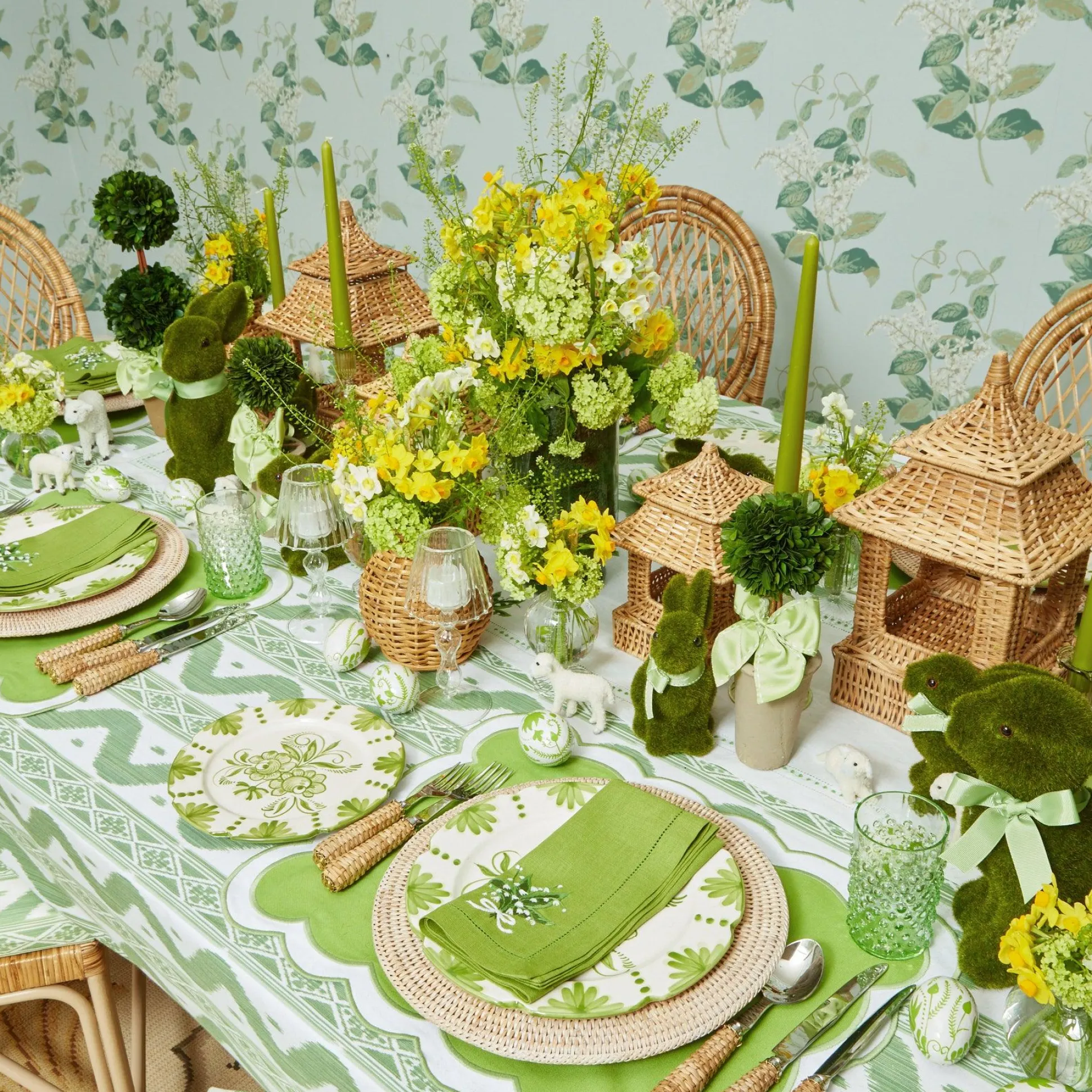 Potted Boxwood With Green Bow Decoration Set