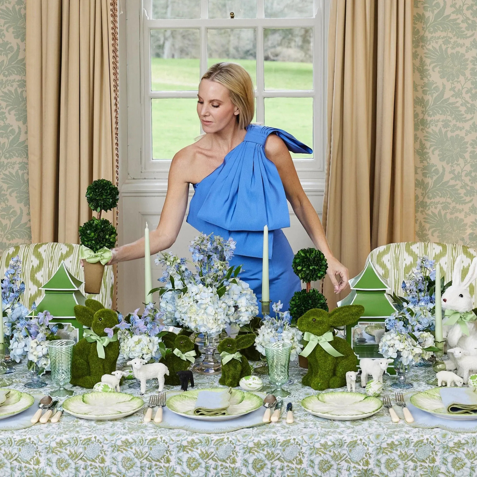 Potted Boxwood With Green Bow Decoration Set