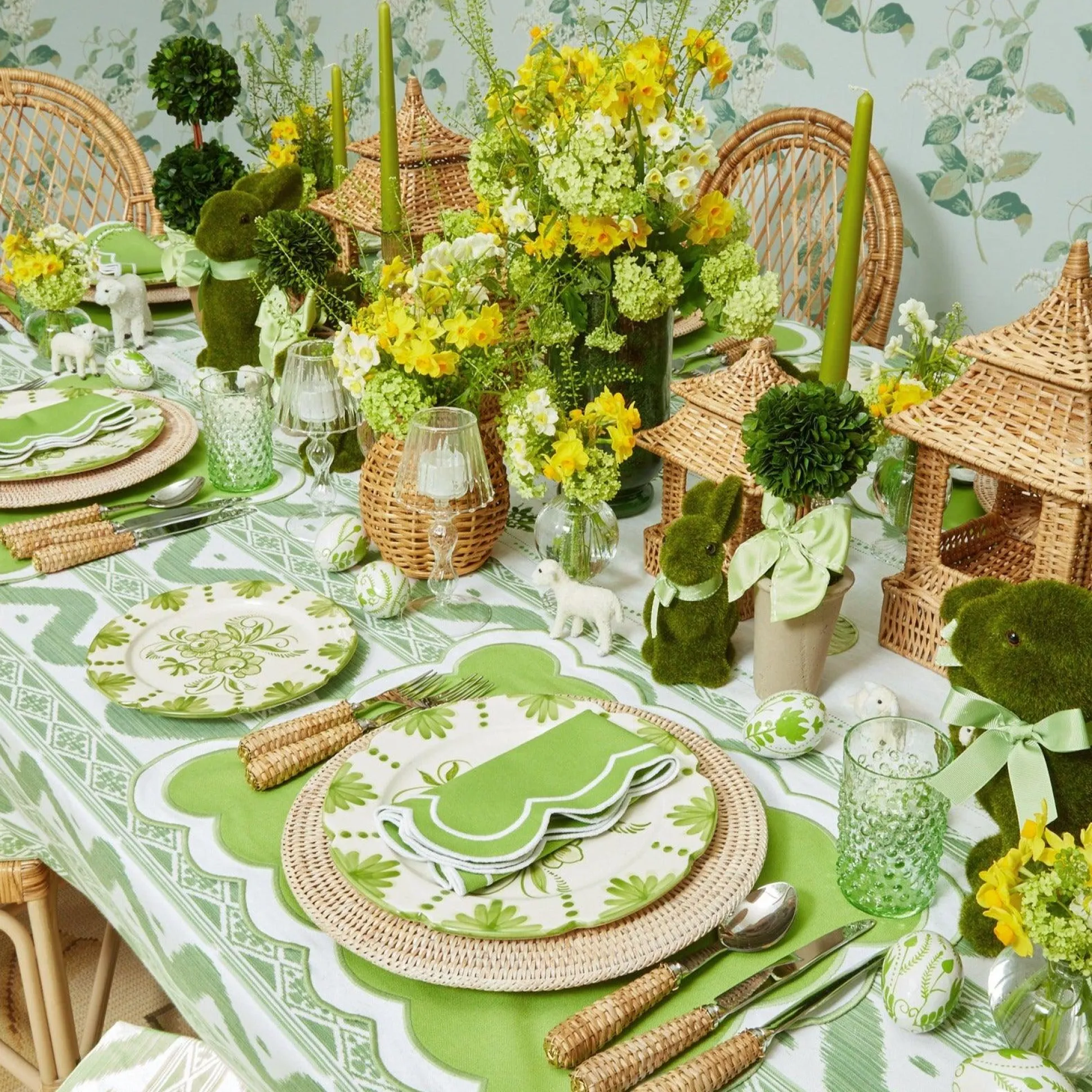 Potted Boxwood With Green Bow Decoration Set