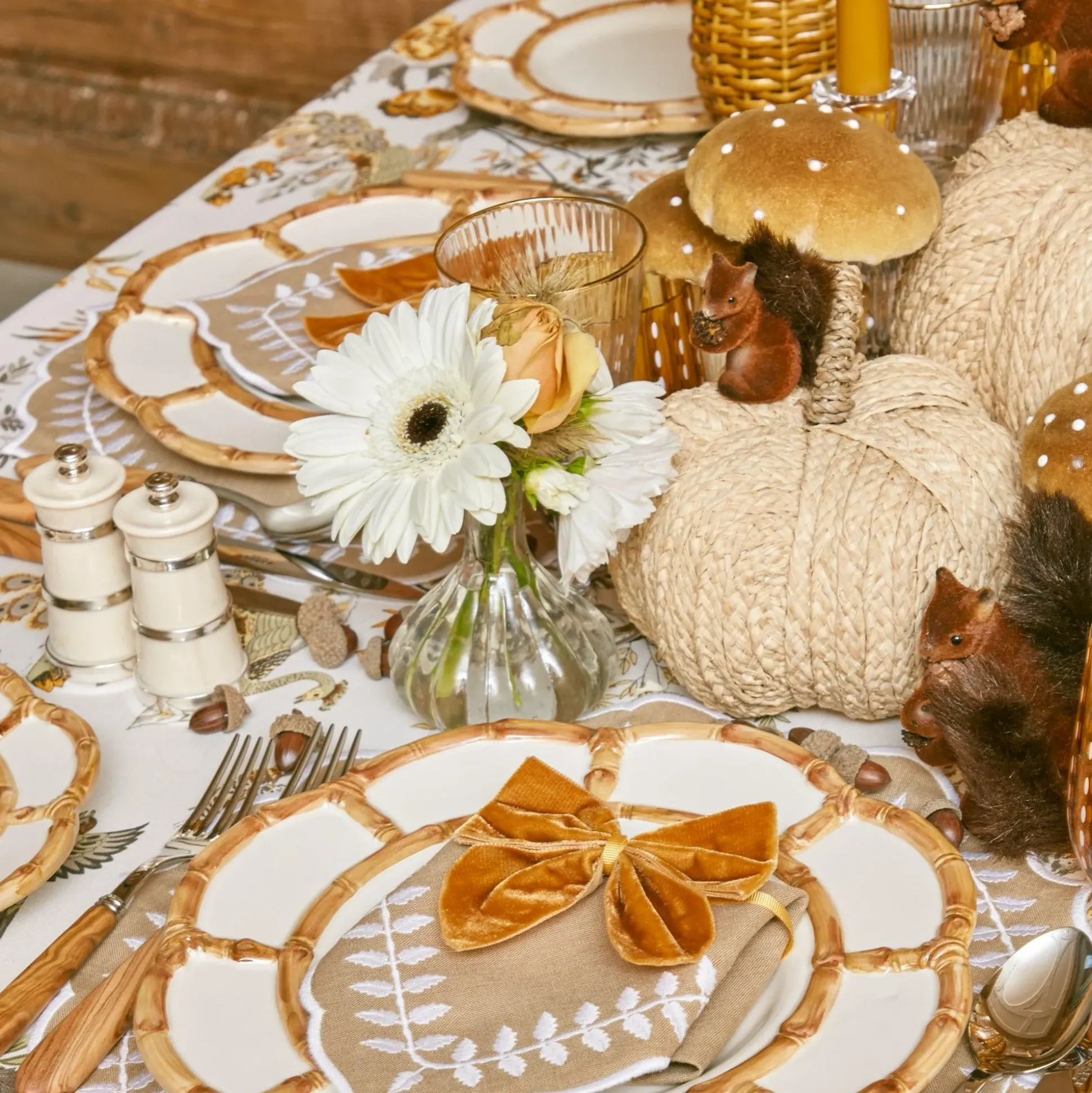 Romance Bud Vase (Set Of 3)