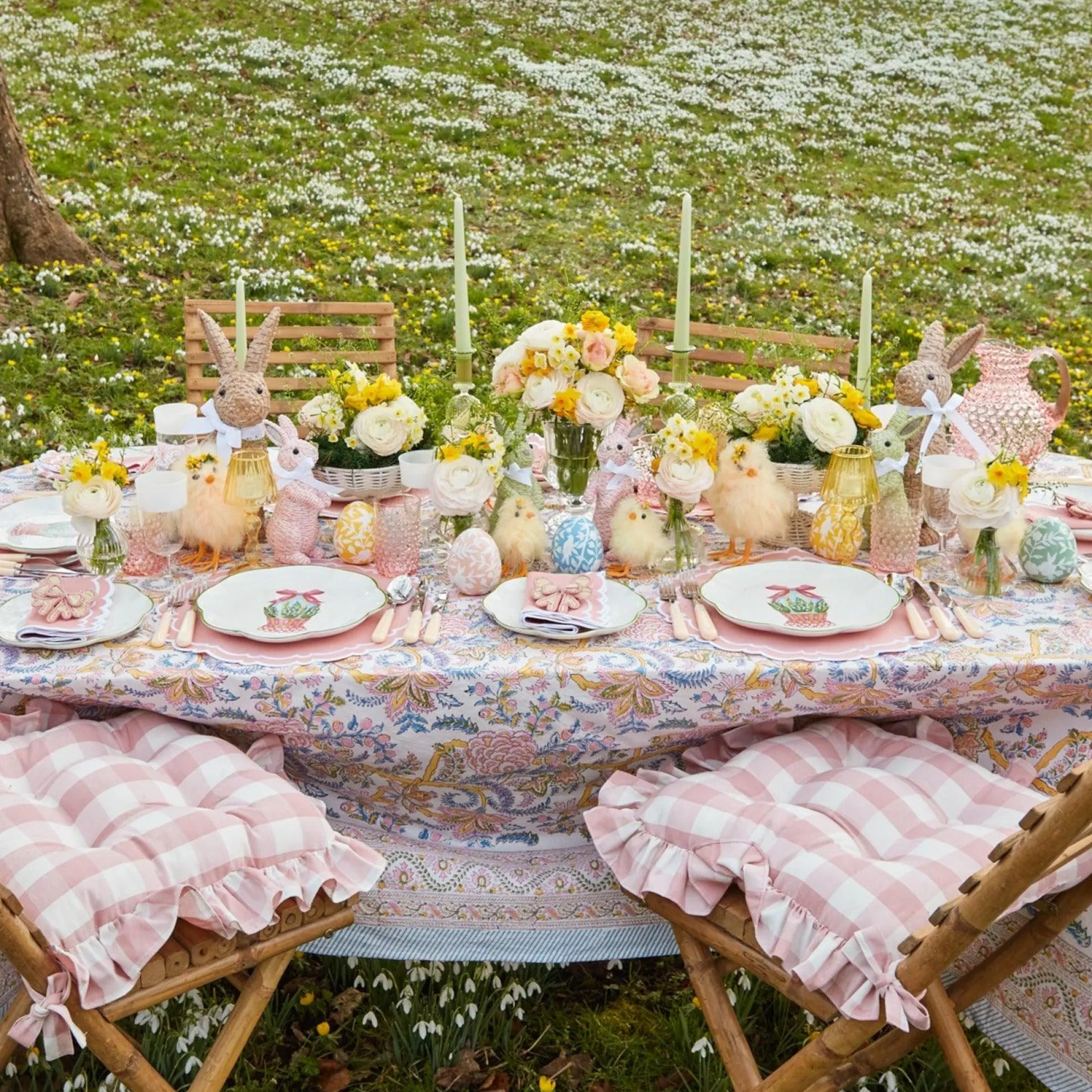 Scalloped Easter Dinner & Starter Plate (Set Of 8)