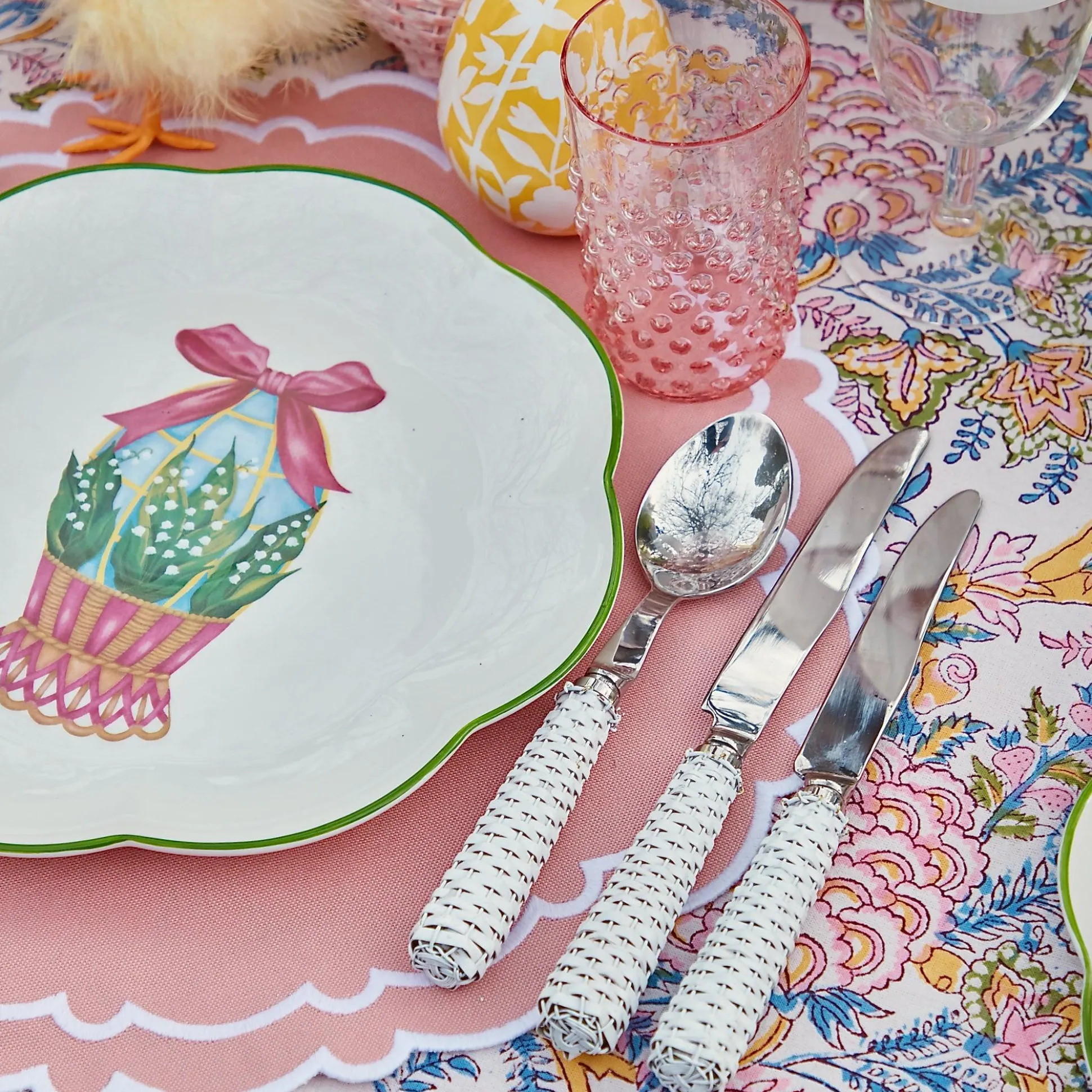 Scalloped Easter Dinner Plate (Set Of 4)