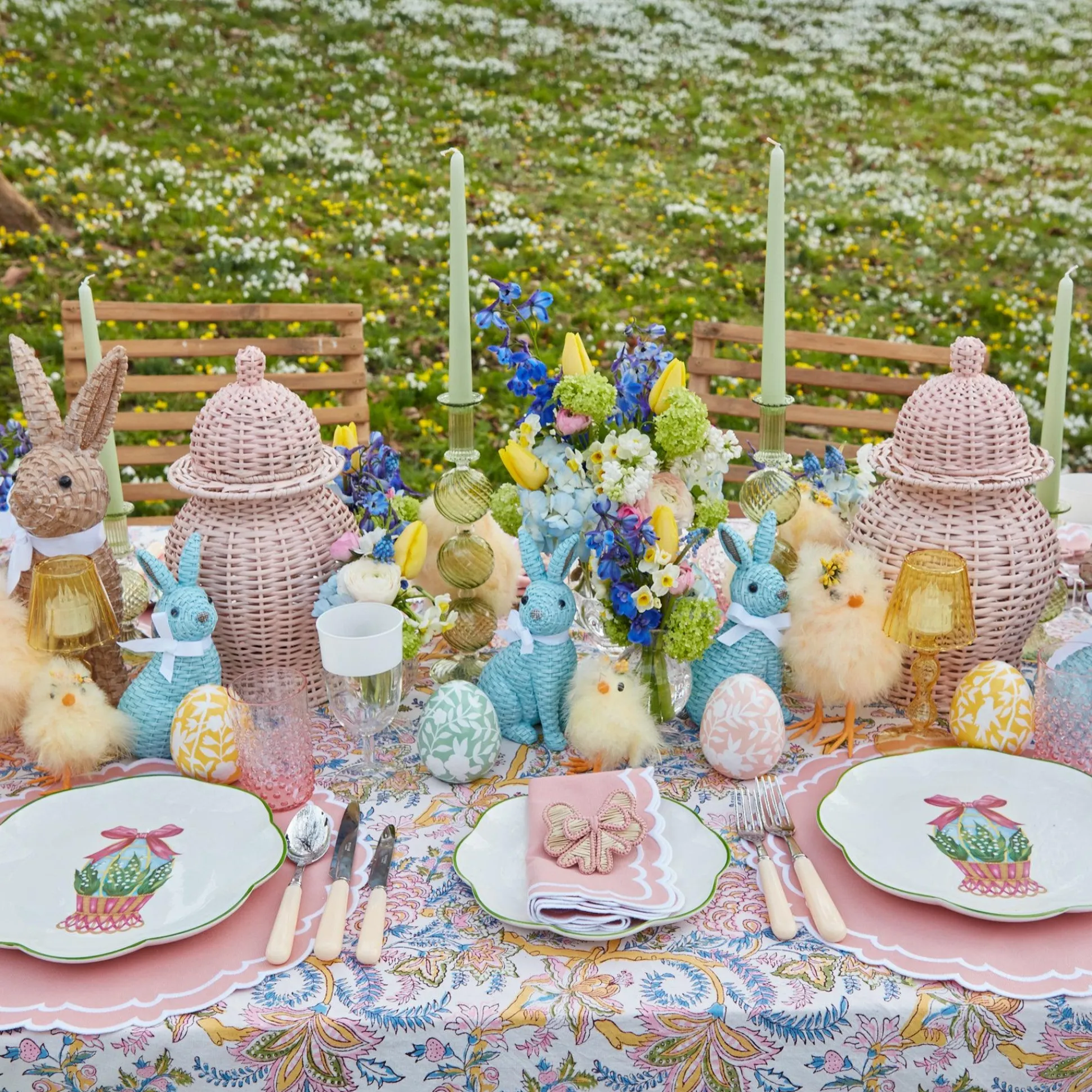 Scalloped Easter Dinner Plate (Set Of 4)