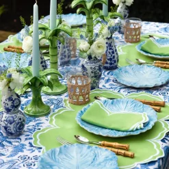 Serena Apple Green Scalloped Napkins (Set Of 4)