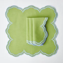 Serena Apple Green With Blue Napkins (Set Of 4)