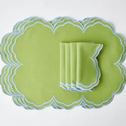 Serena Apple Green With Blue Placemats (Set Of 4)