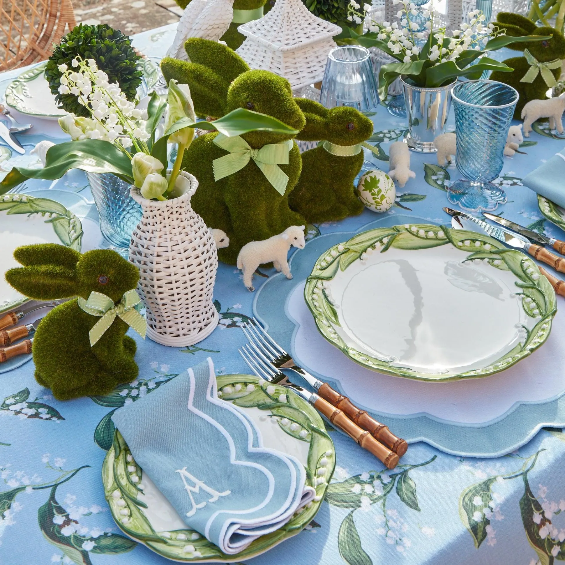 Serena Applique Blue Placemats (Set Of 4)