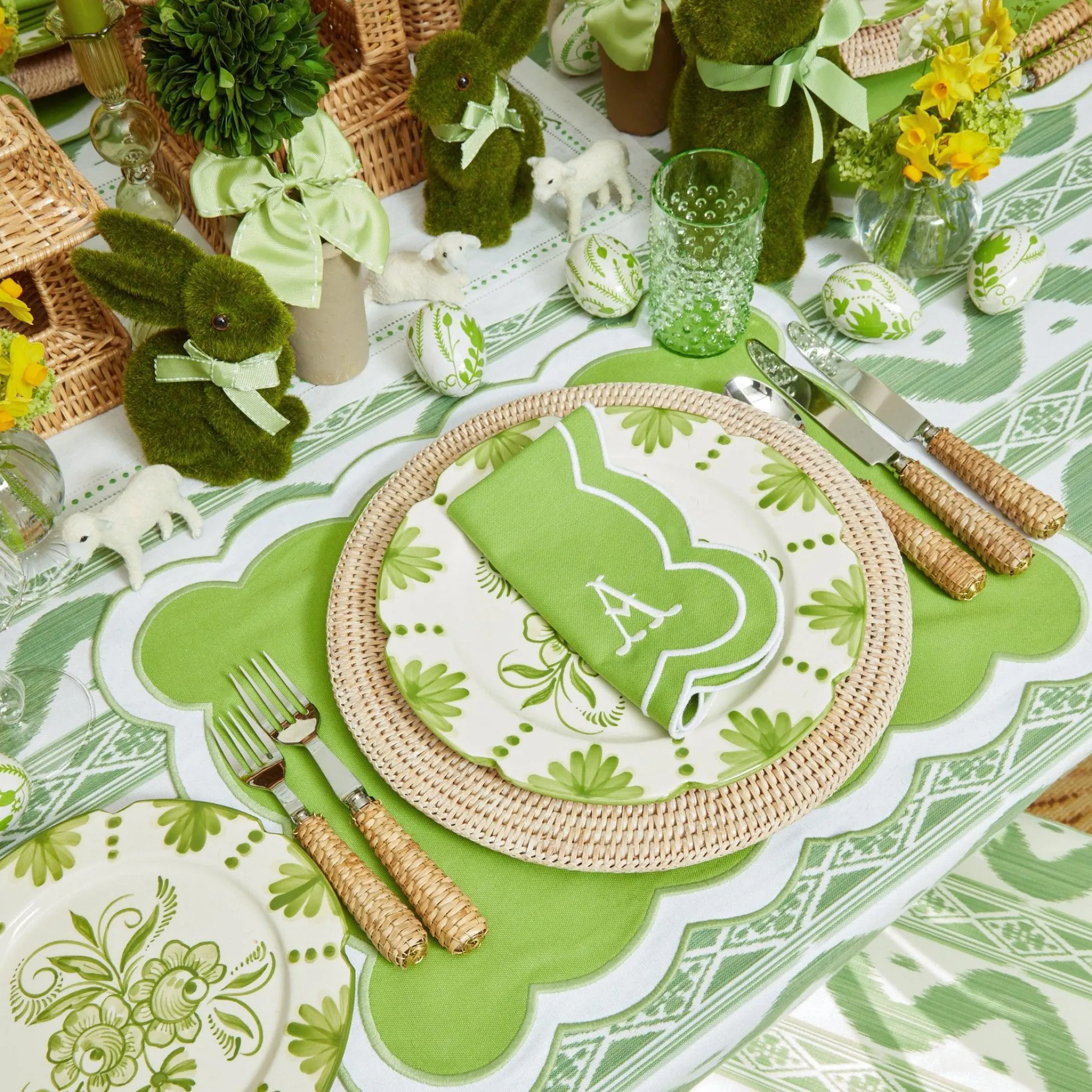 Serena Applique Green Placemats & Napkins (Set Of 4)