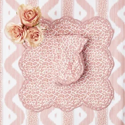 Serena Pink Leopard Napkins (Set Of 4)