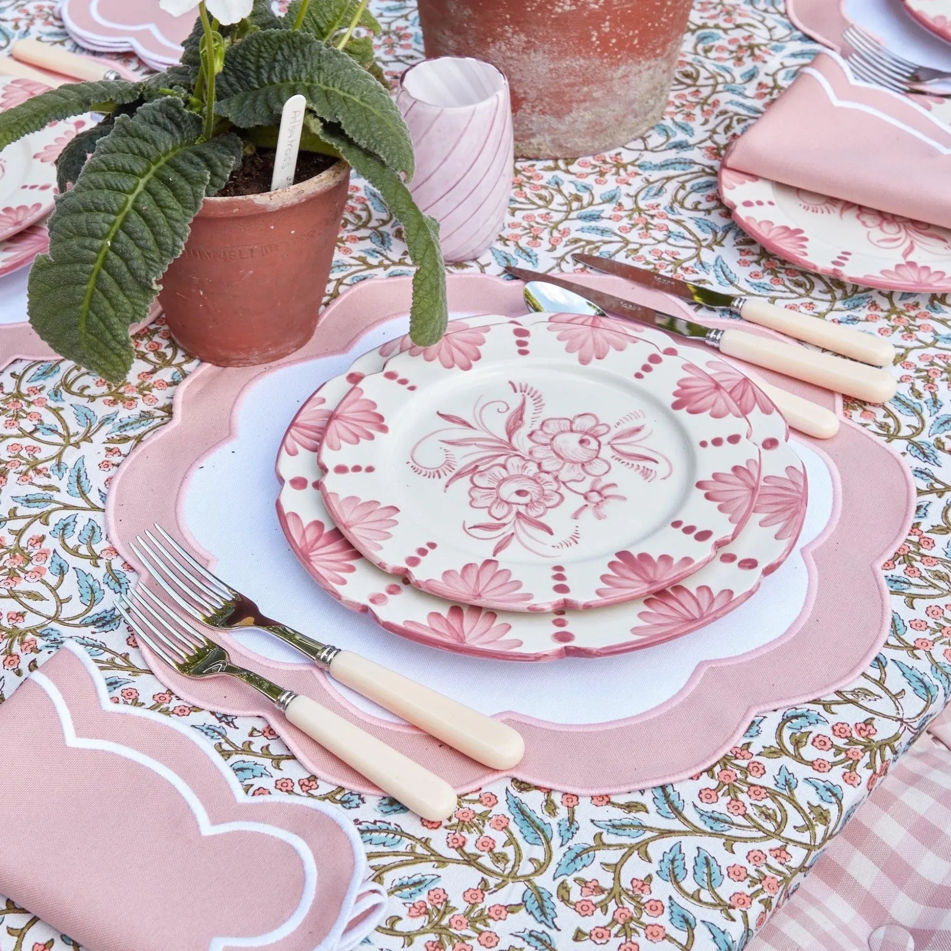 Seville Pink Gardenia Starter Plate