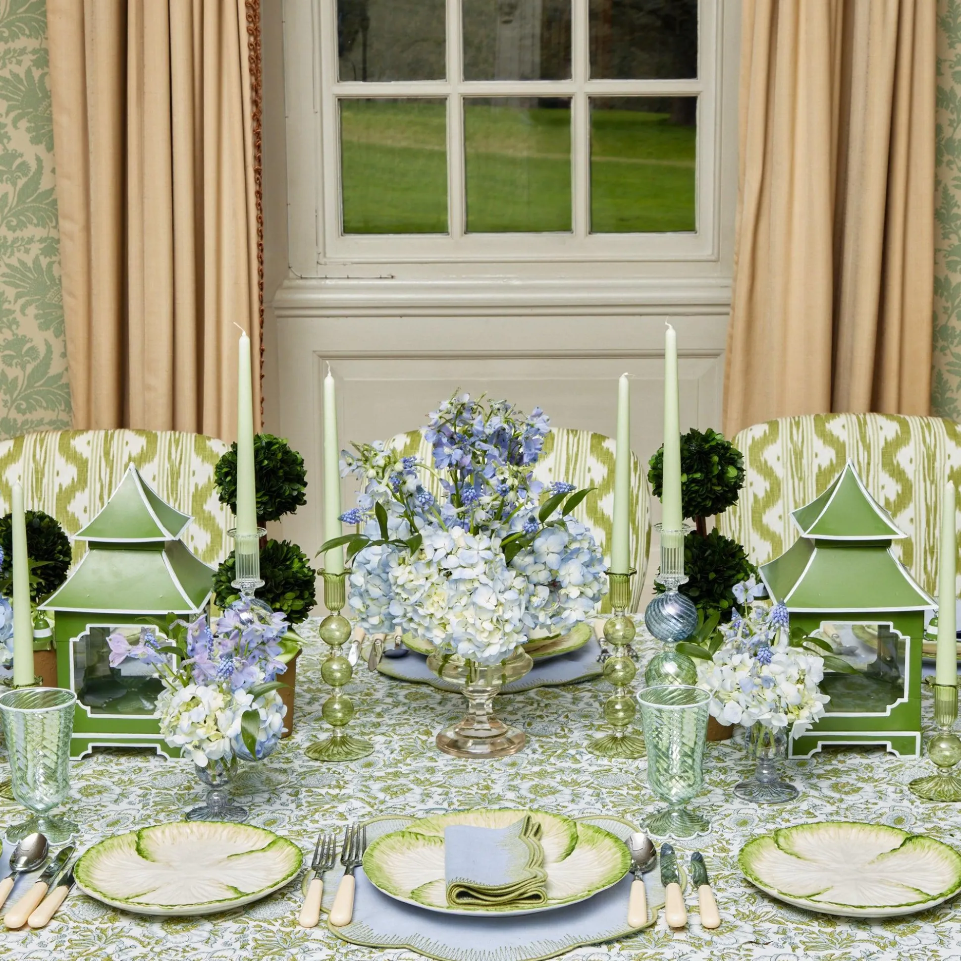 Small Blue Fluted Vase (Set Of 3)