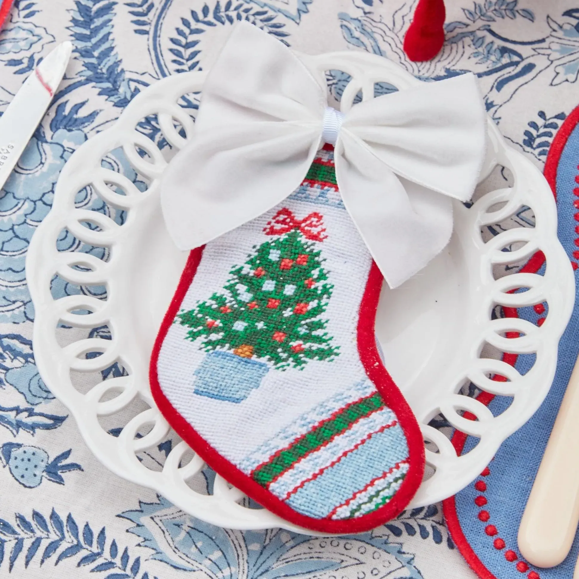 Snow White Velvet Napkin Bows (Set Of 4)