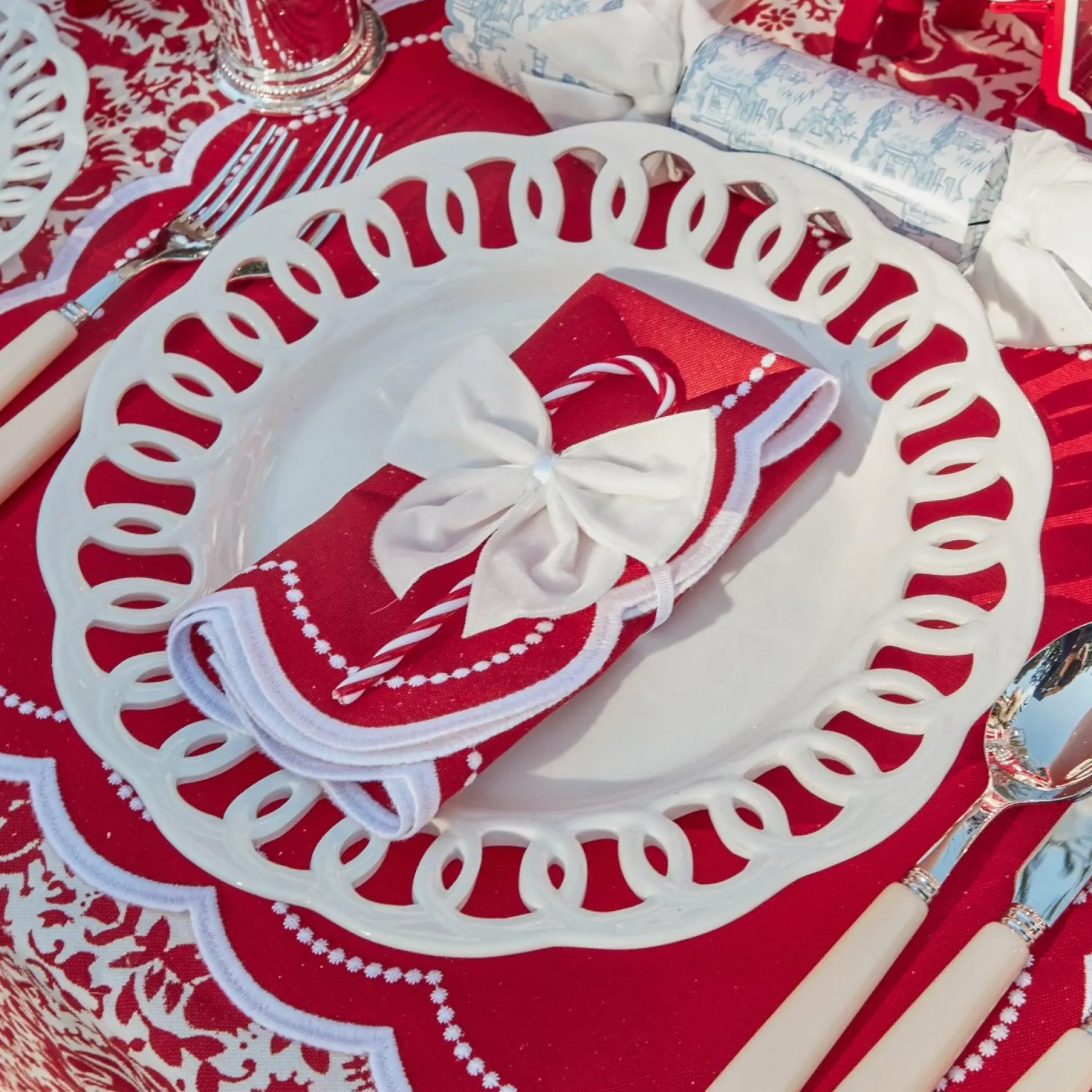 Snow White Velvet Napkin Bows (Set Of 4)