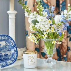 Velvet Oak Scented Candle